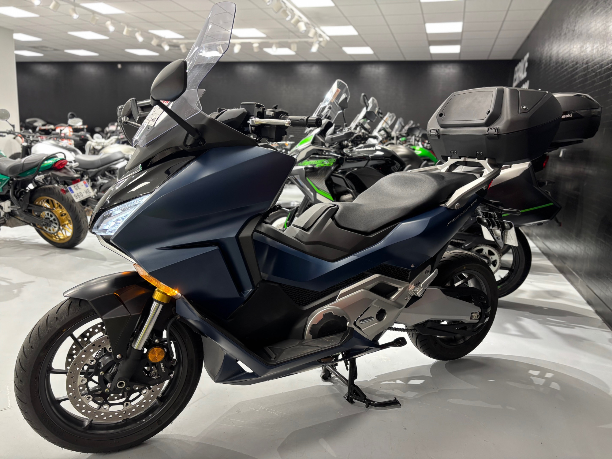 HONDA NSS FORZA 750