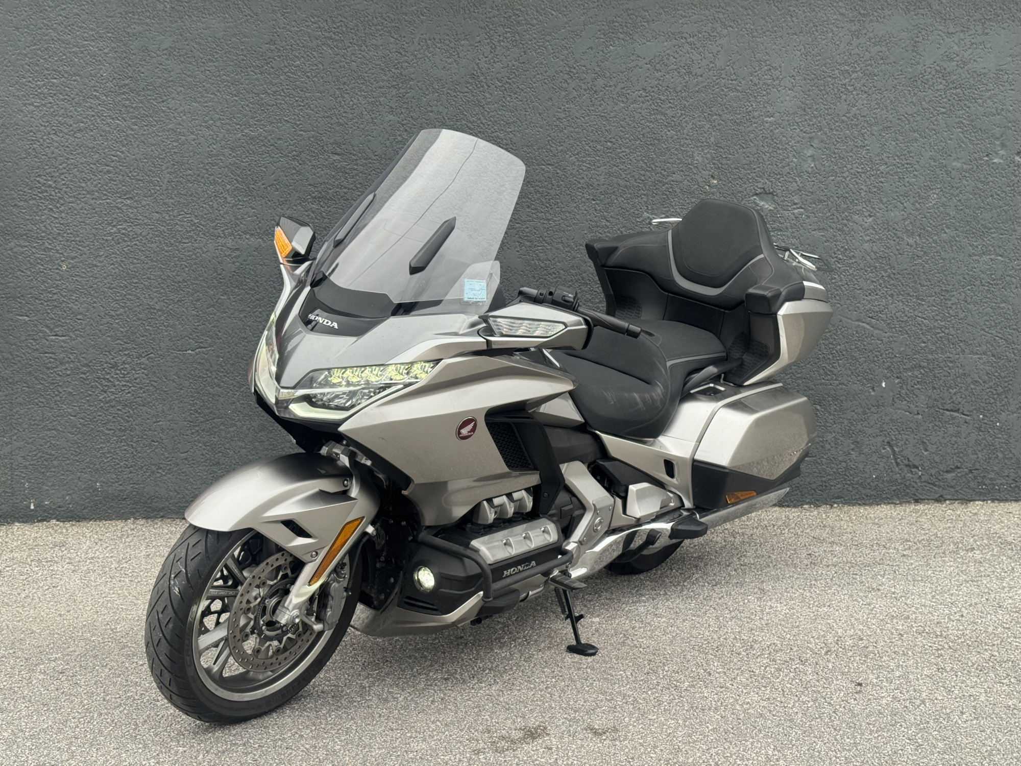 HONDA GL 1800 GOLDWING AIR BAG GPS
