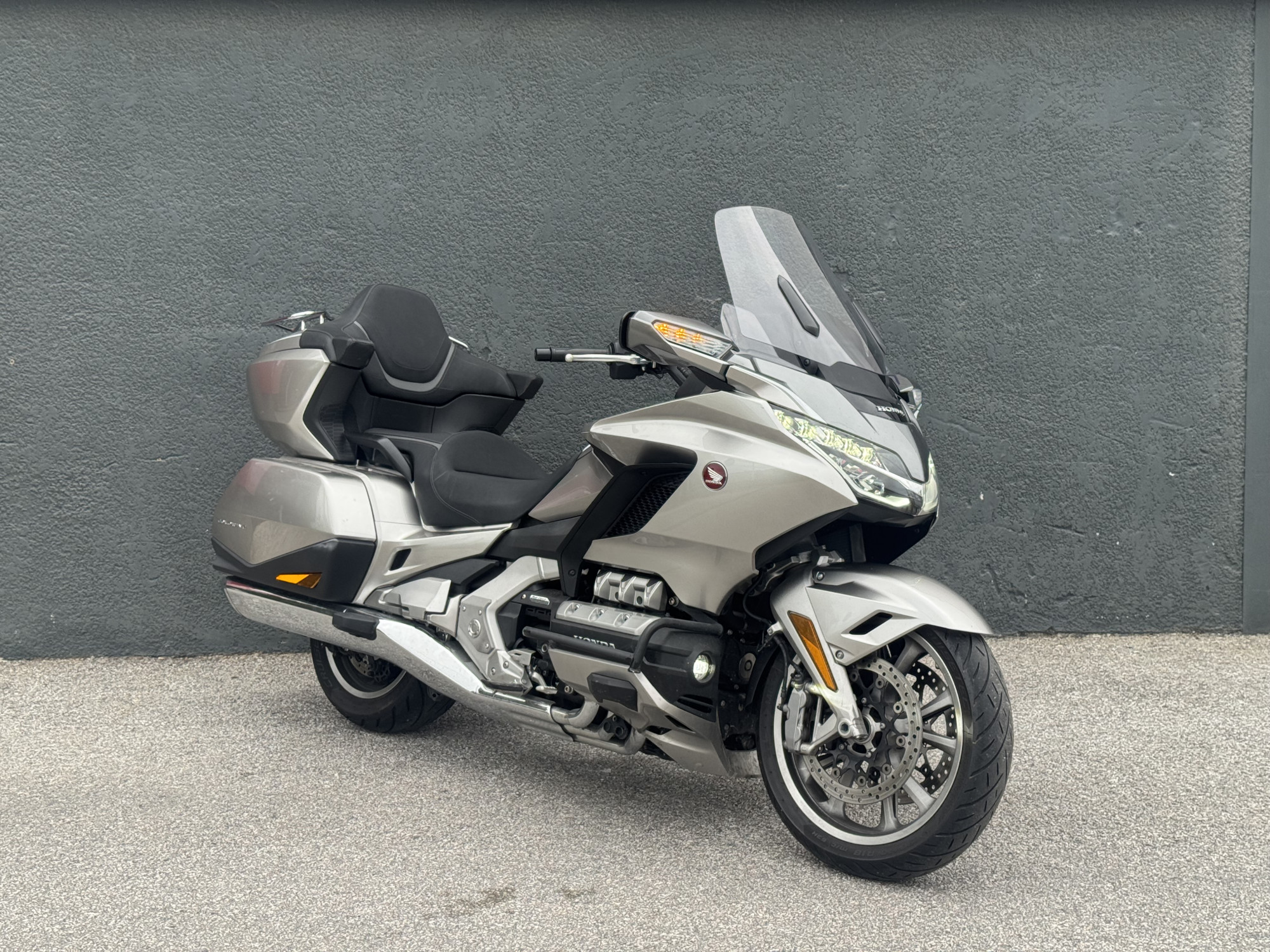 HONDA GL 1800 GOLDWING AIR BAG GPS
