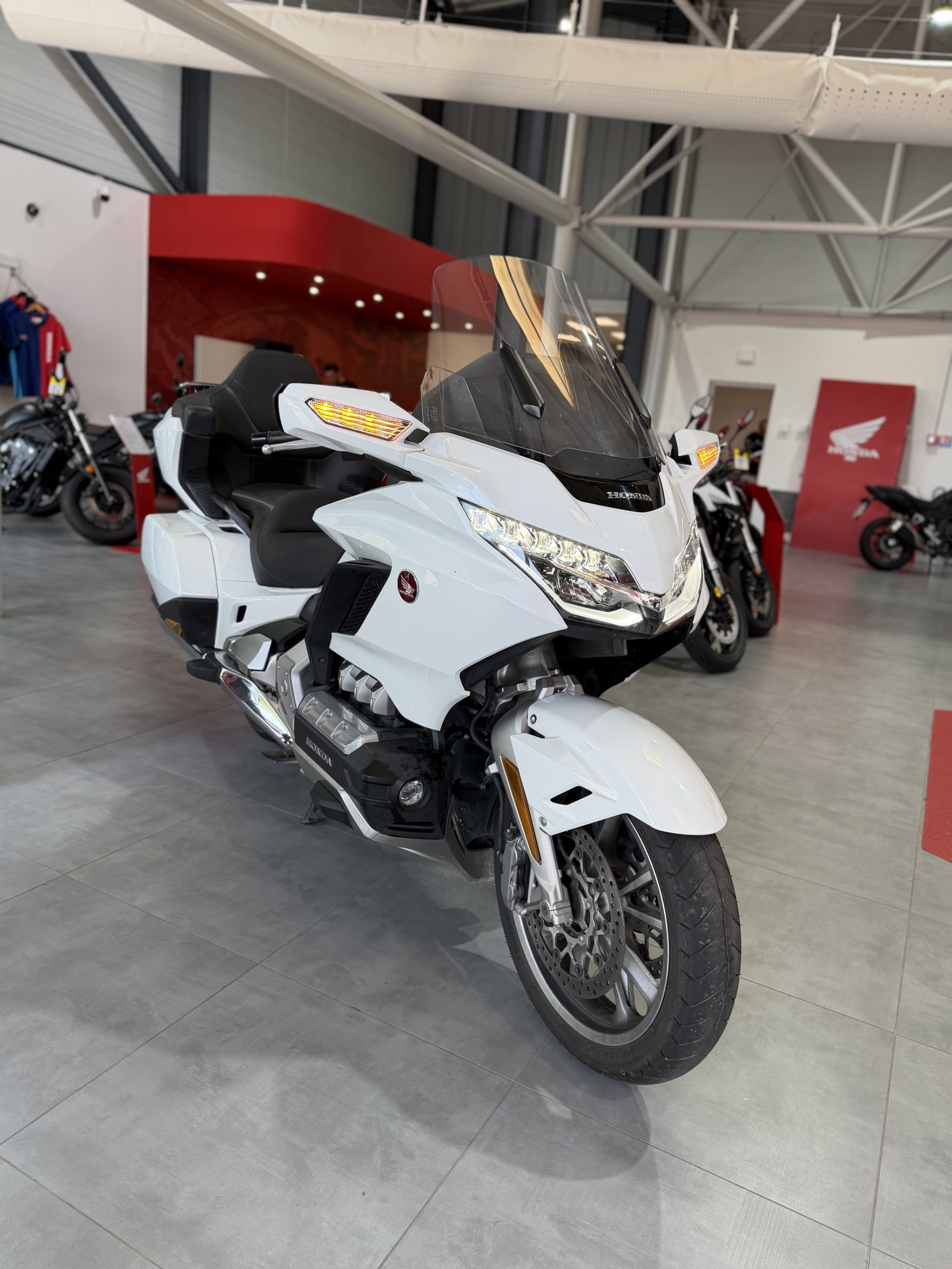 HONDA GL 1800 GOLDWING TOURING DCT