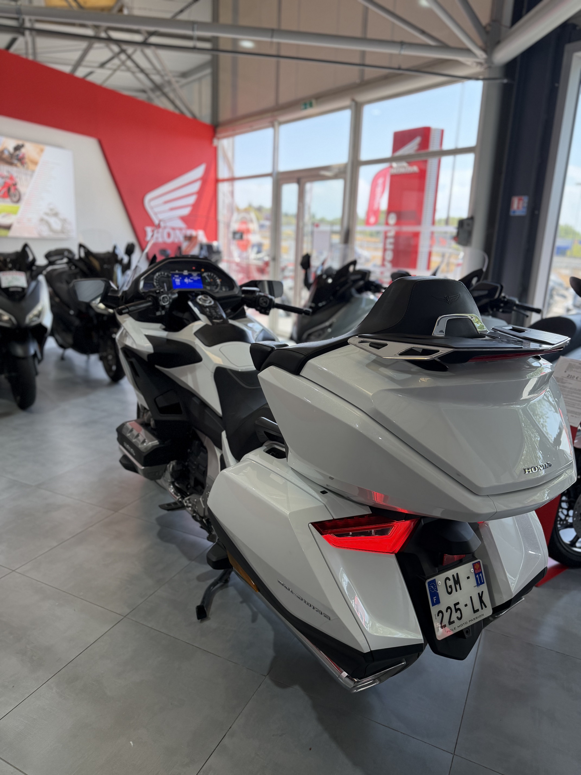 HONDA GL 1800 GOLDWING TOURING DCT