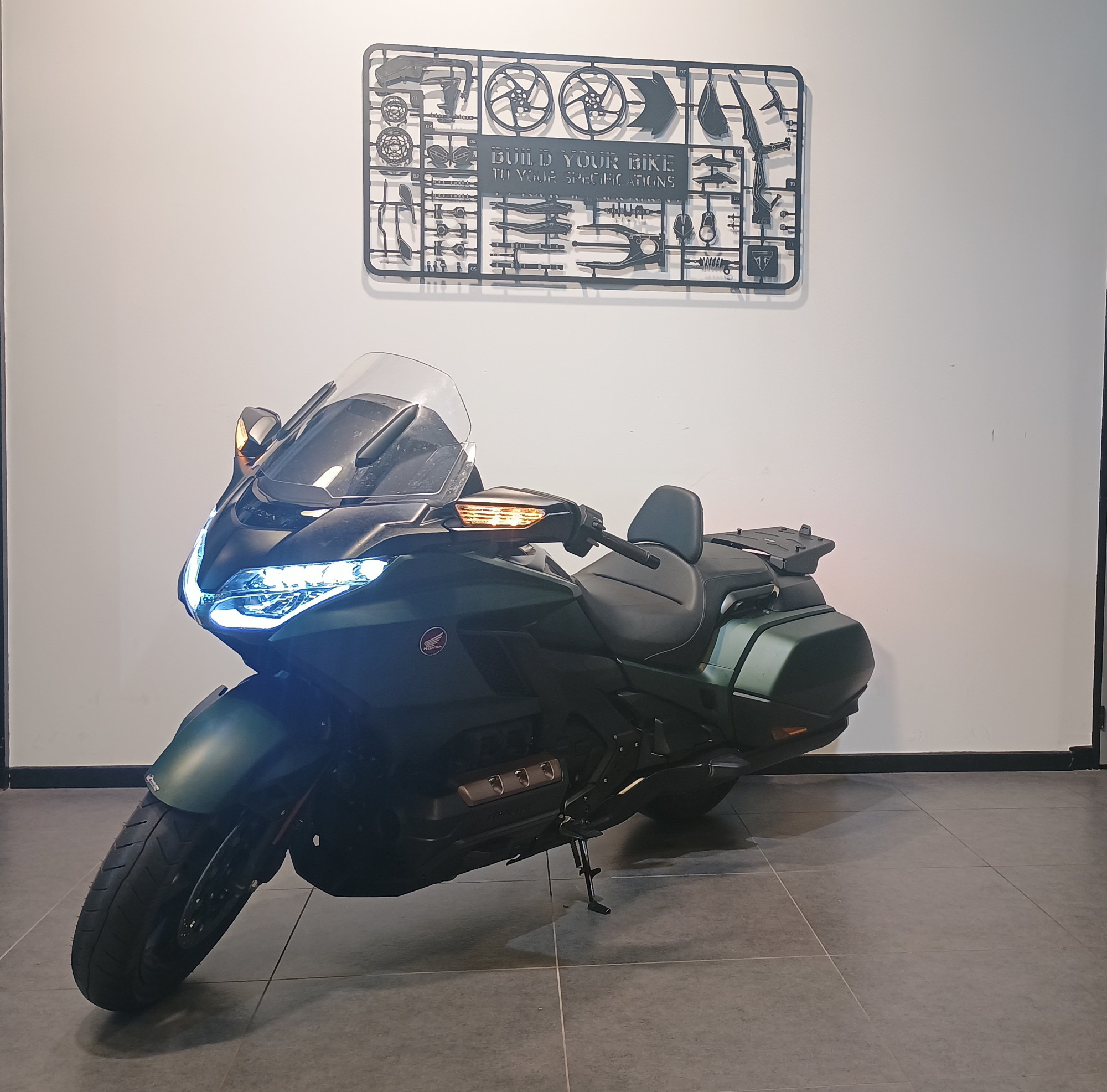 HONDA GOLDWING 1800 BAGGER