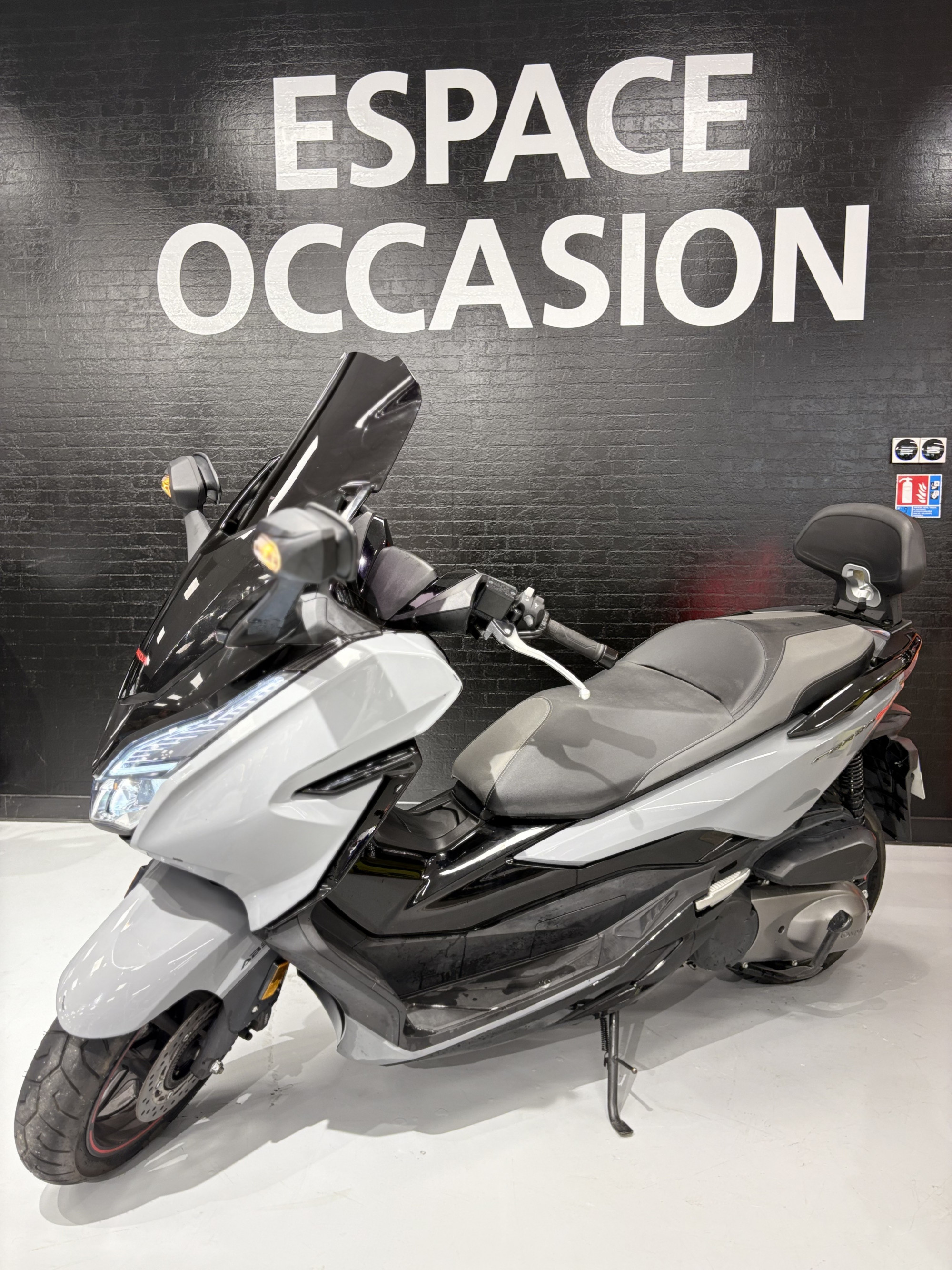 HONDA NSS FORZA 300