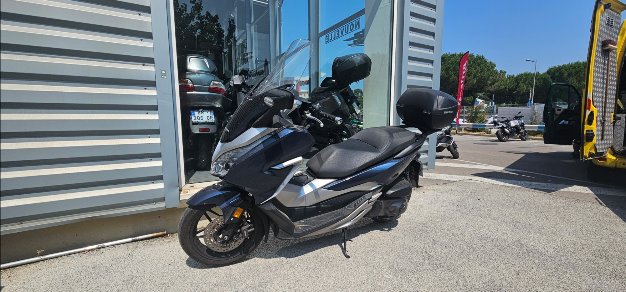HONDA NSS FORZA 300