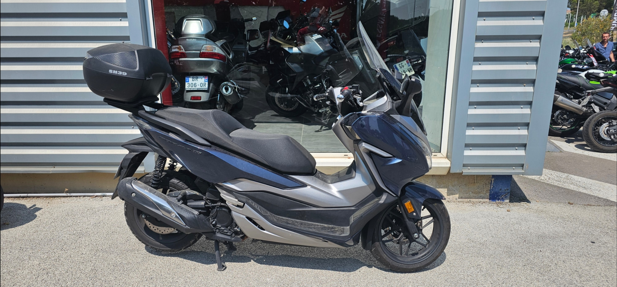 HONDA NSS FORZA 300