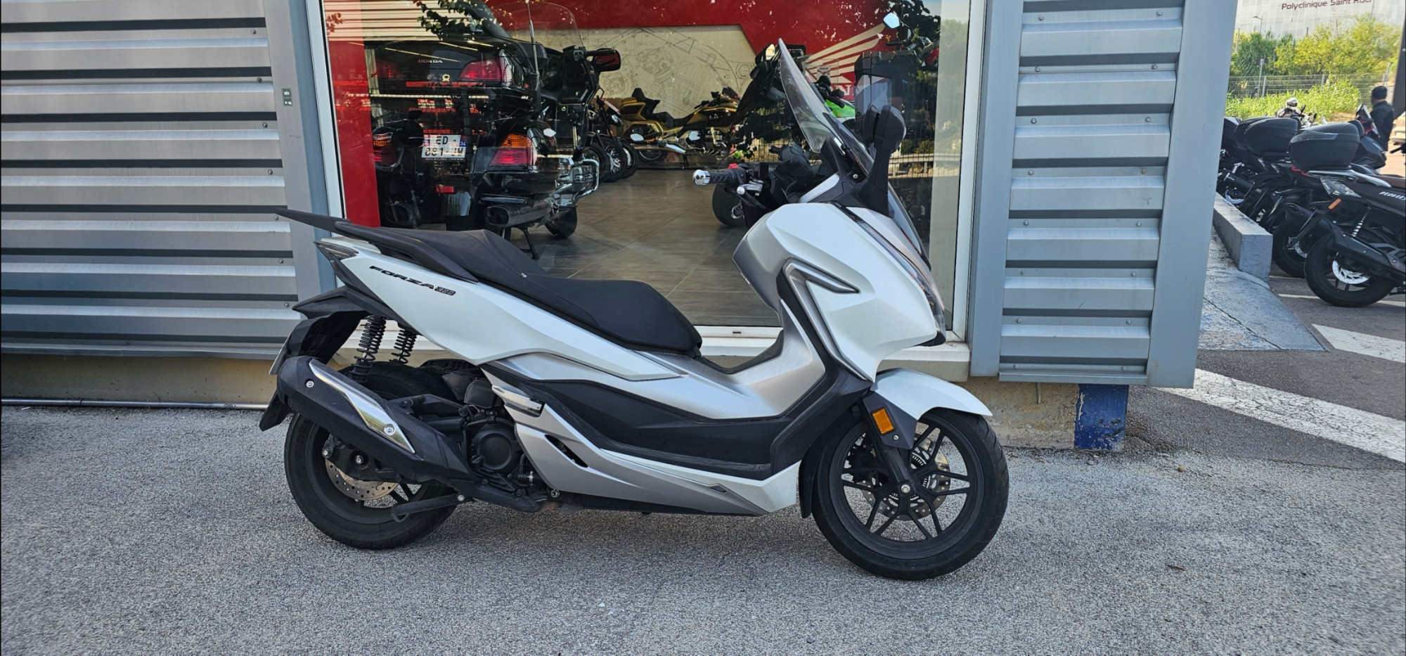 HONDA NSS FORZA 300