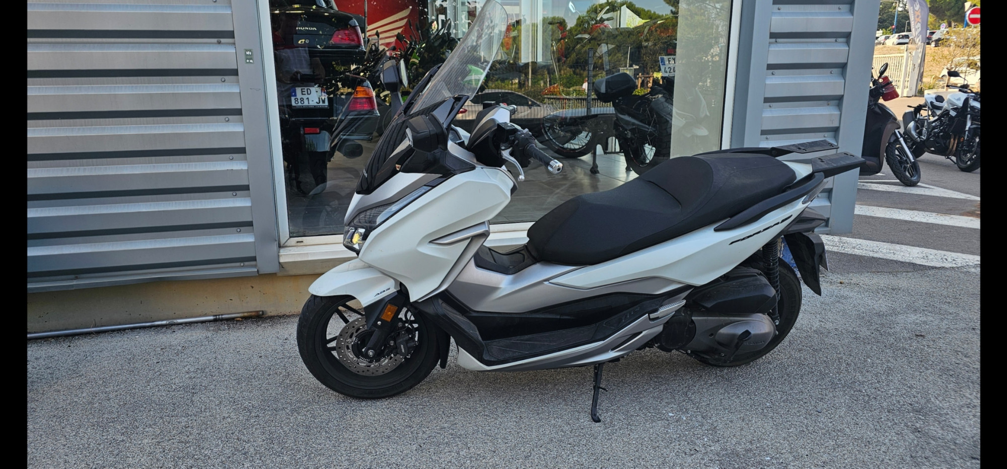 HONDA NSS FORZA 300