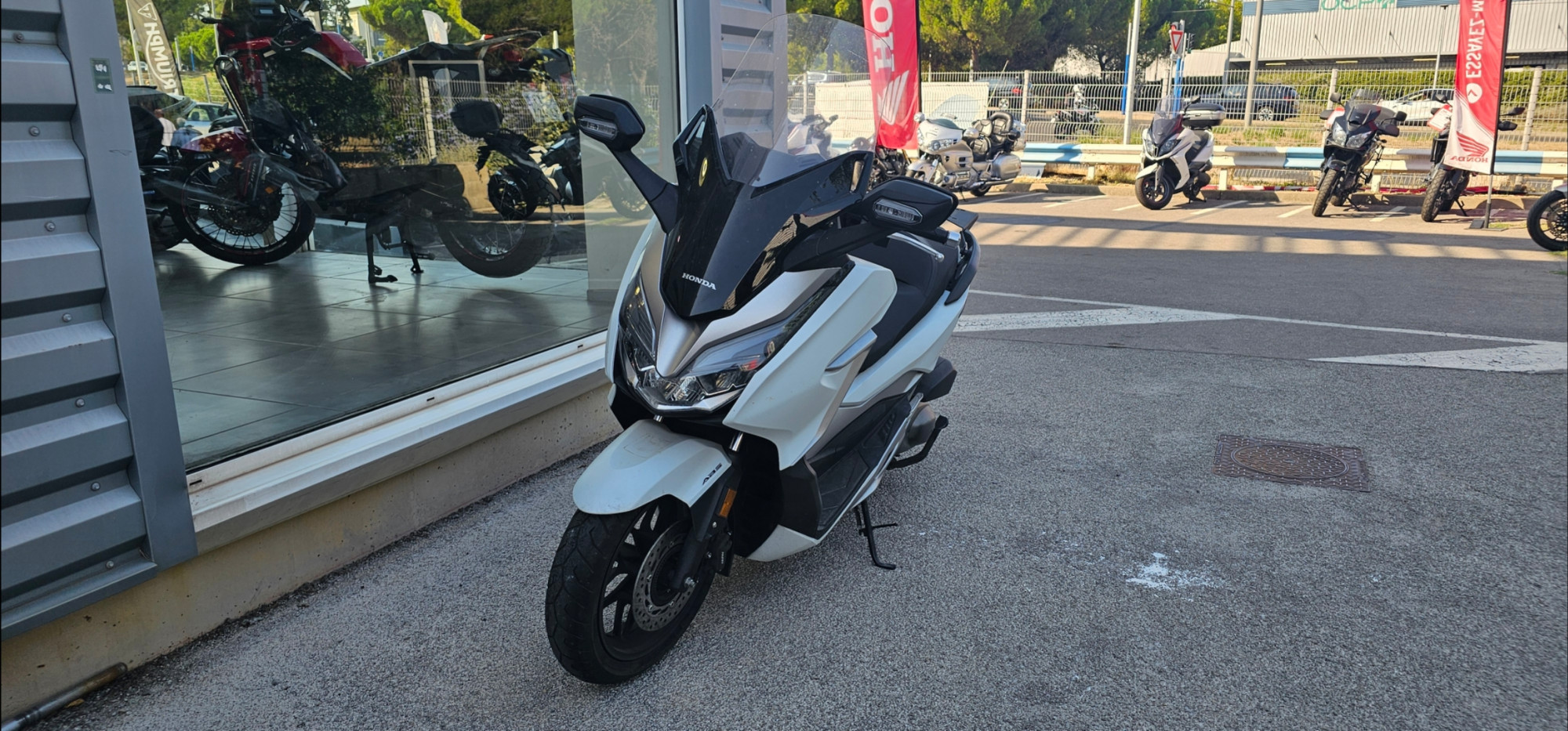 HONDA NSS FORZA 300