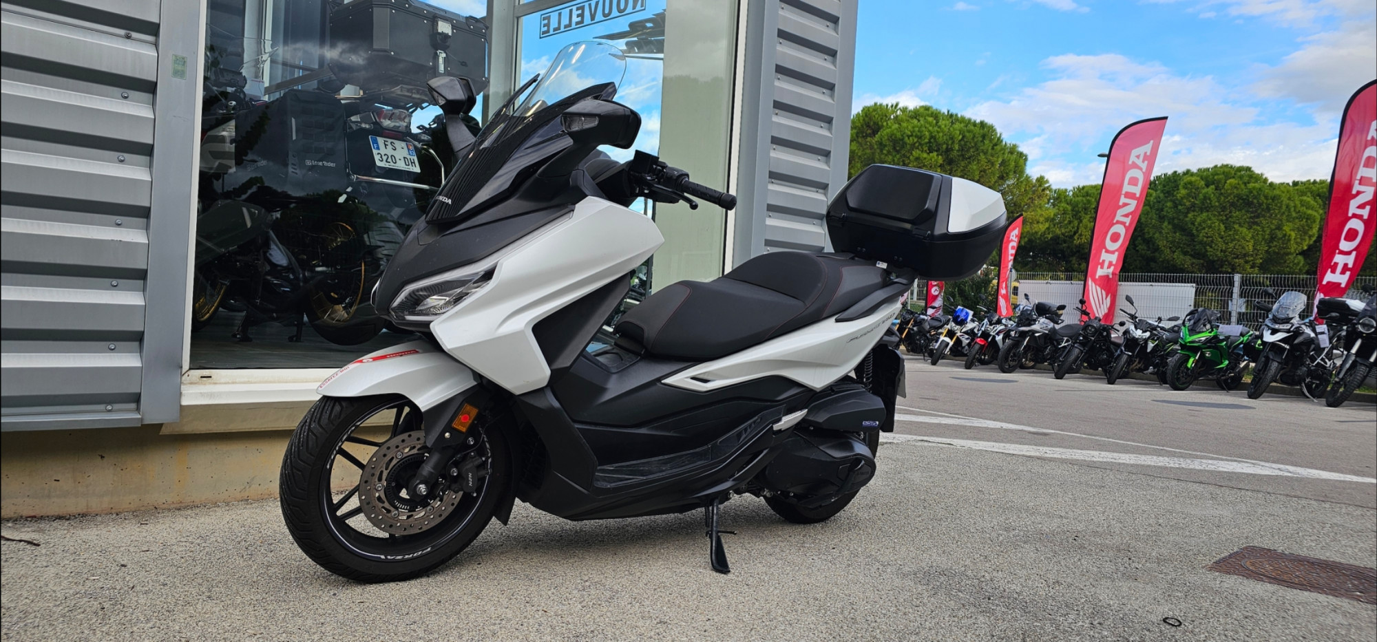 HONDA NSS FORZA 350