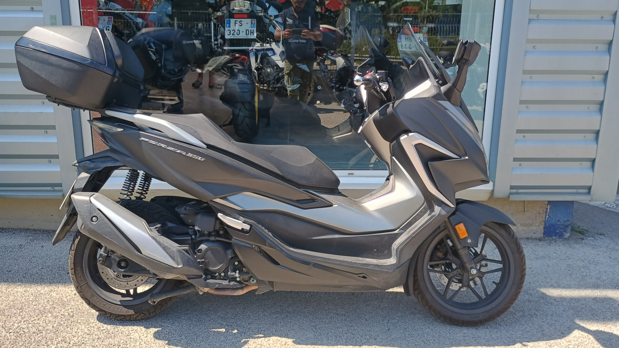 HONDA NSS FORZA 350