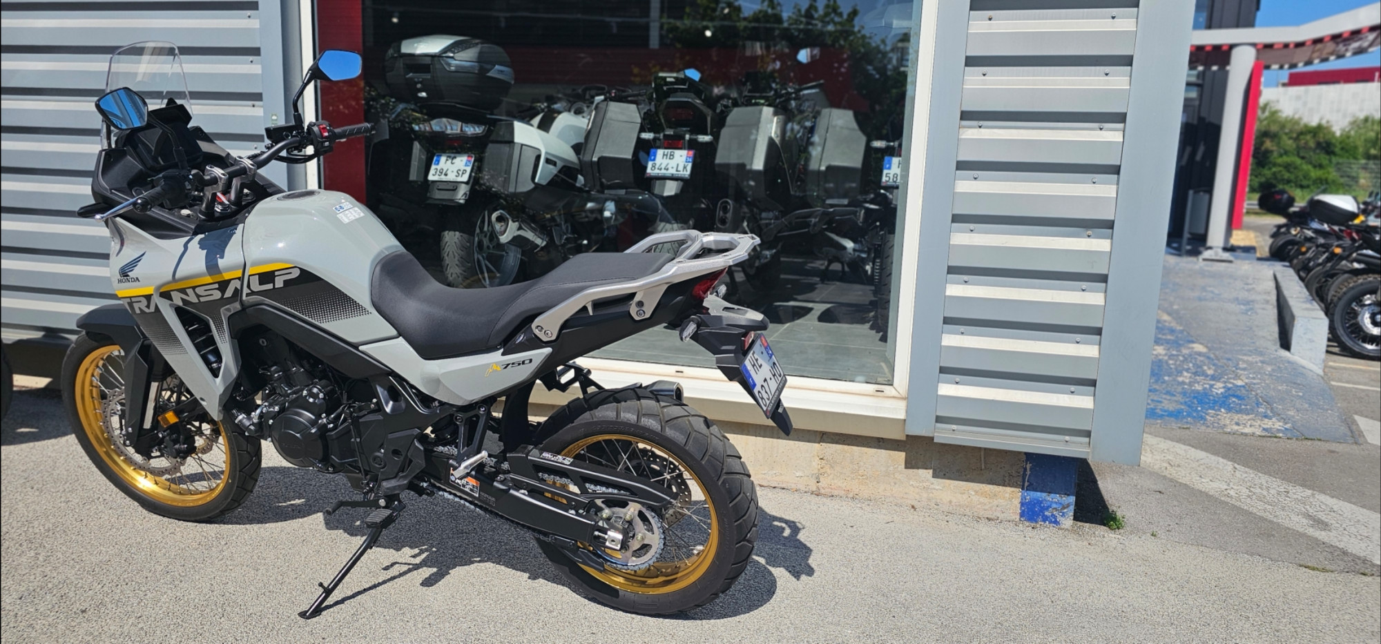 HONDA TRANSALP 750