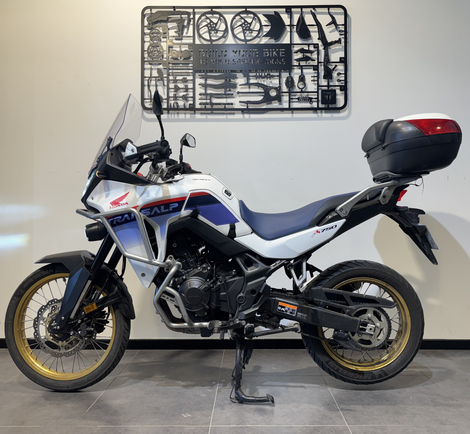 HONDA TRANSALP 750