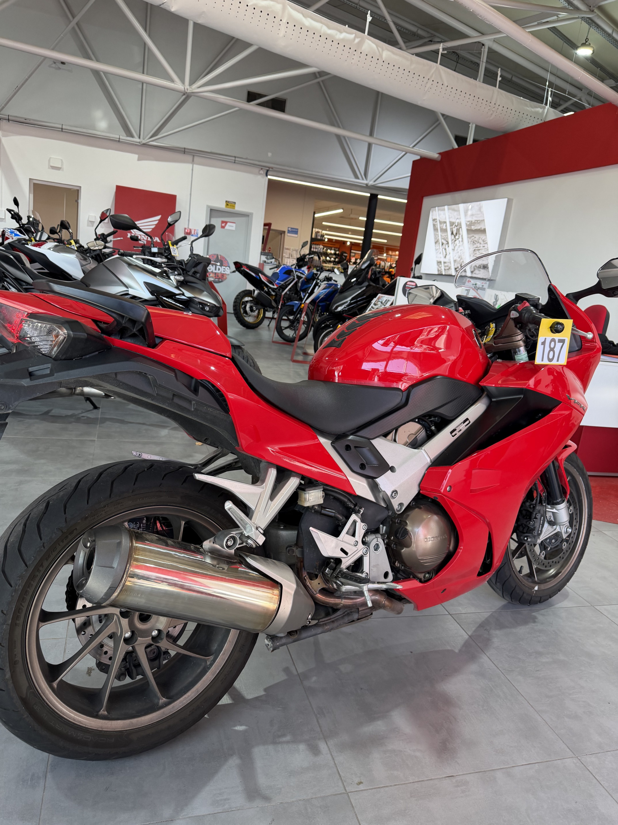 HONDA VFR 800 F