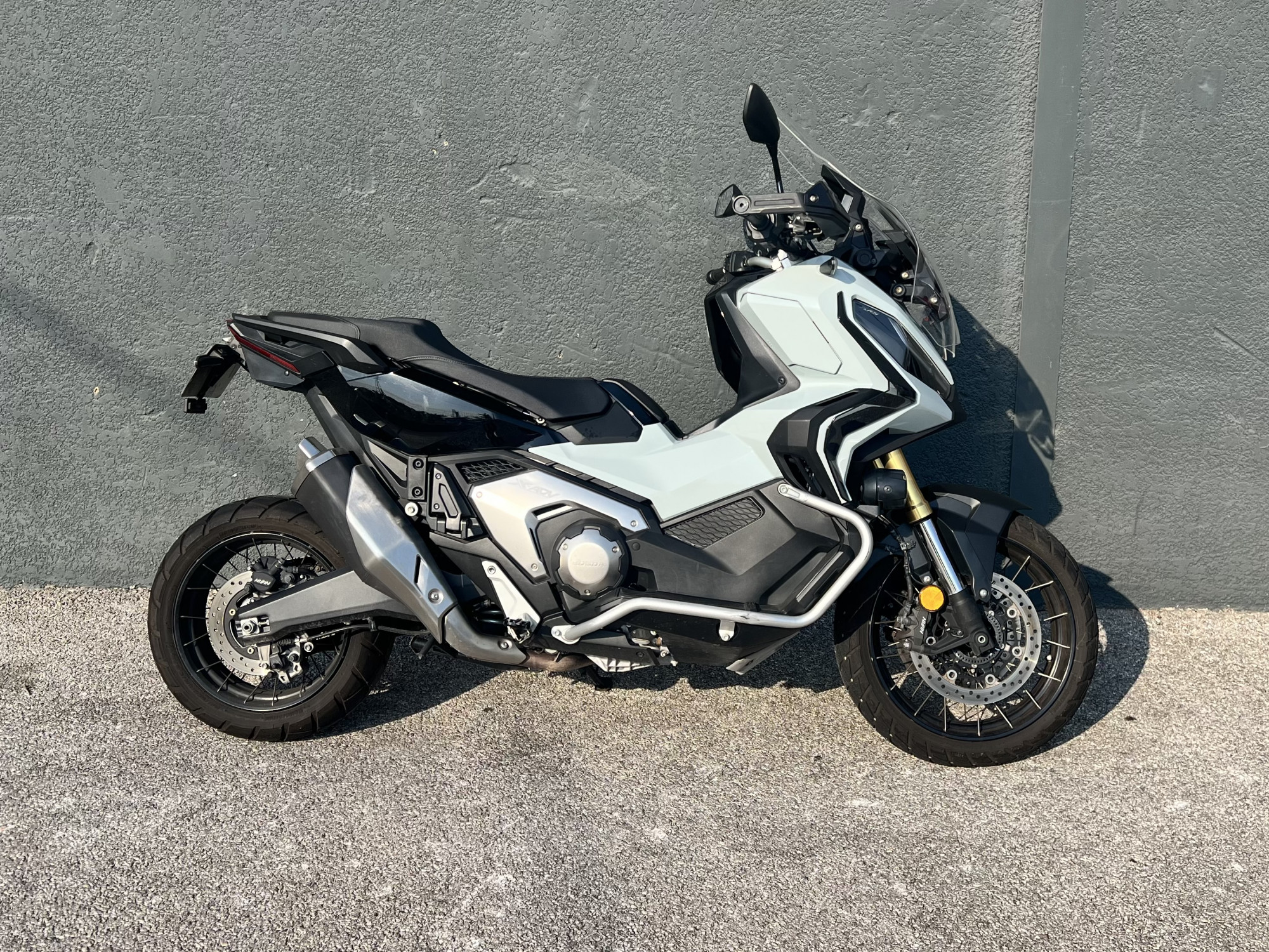 HONDA X-ADV 750 DCT