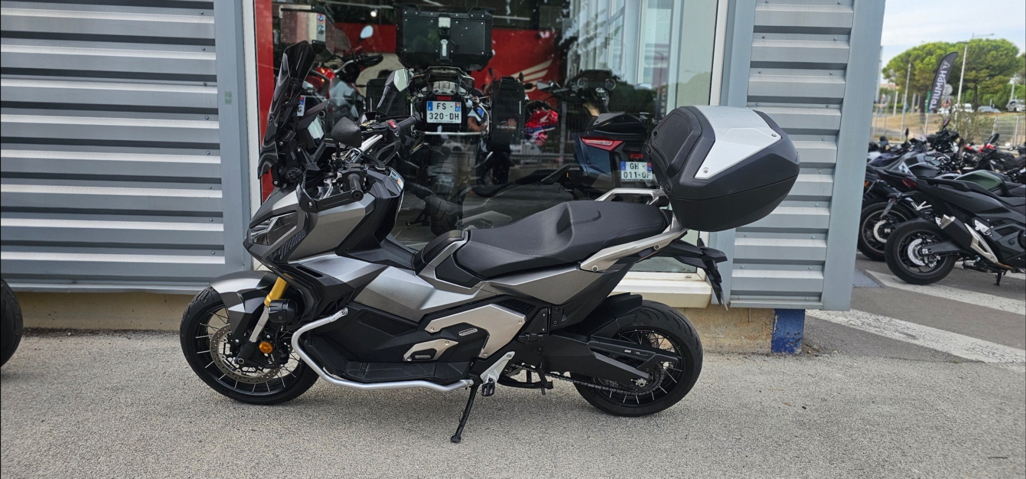 HONDA X-ADV 750 DCT