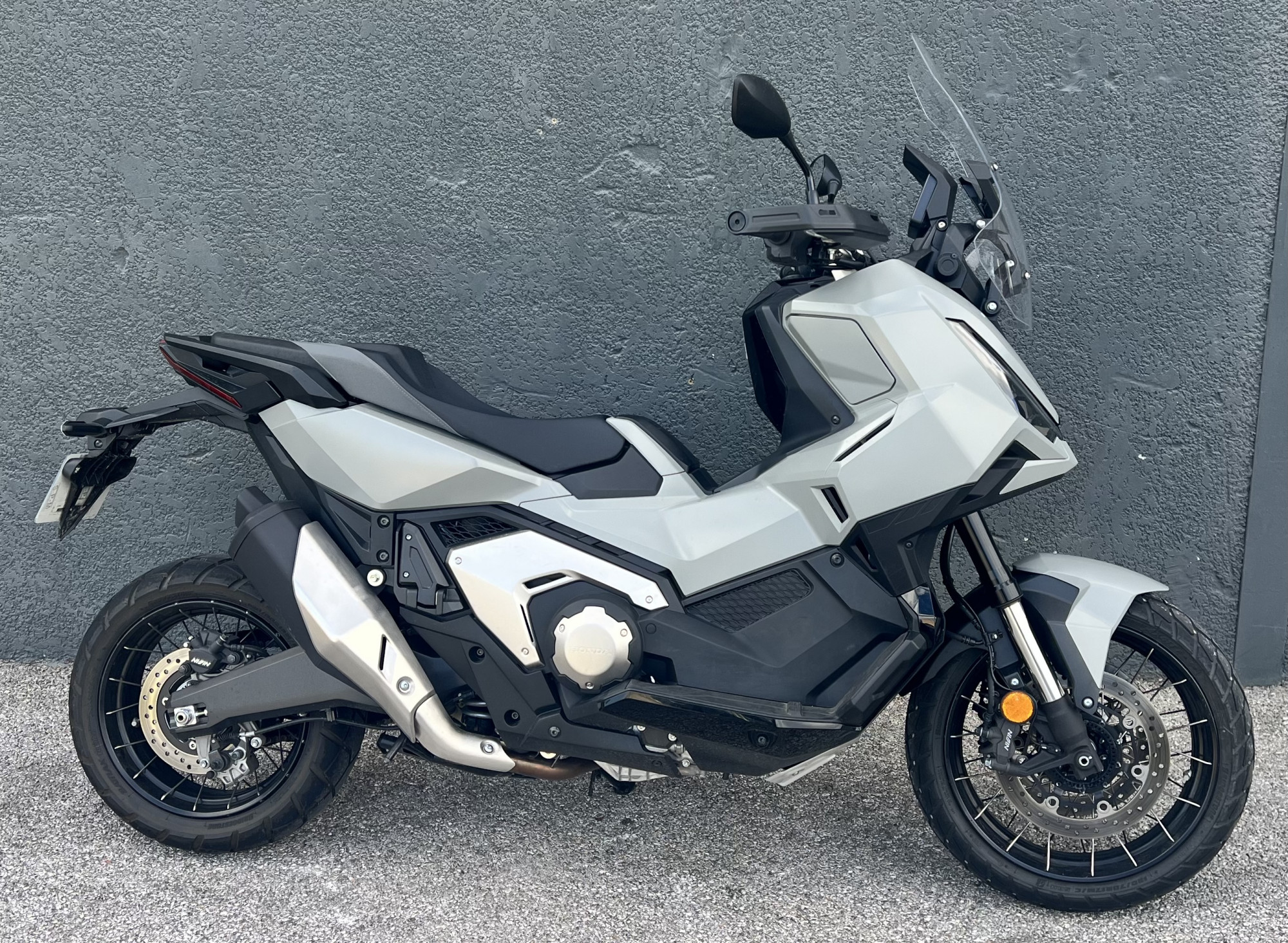HONDA X-ADV 750 DCT