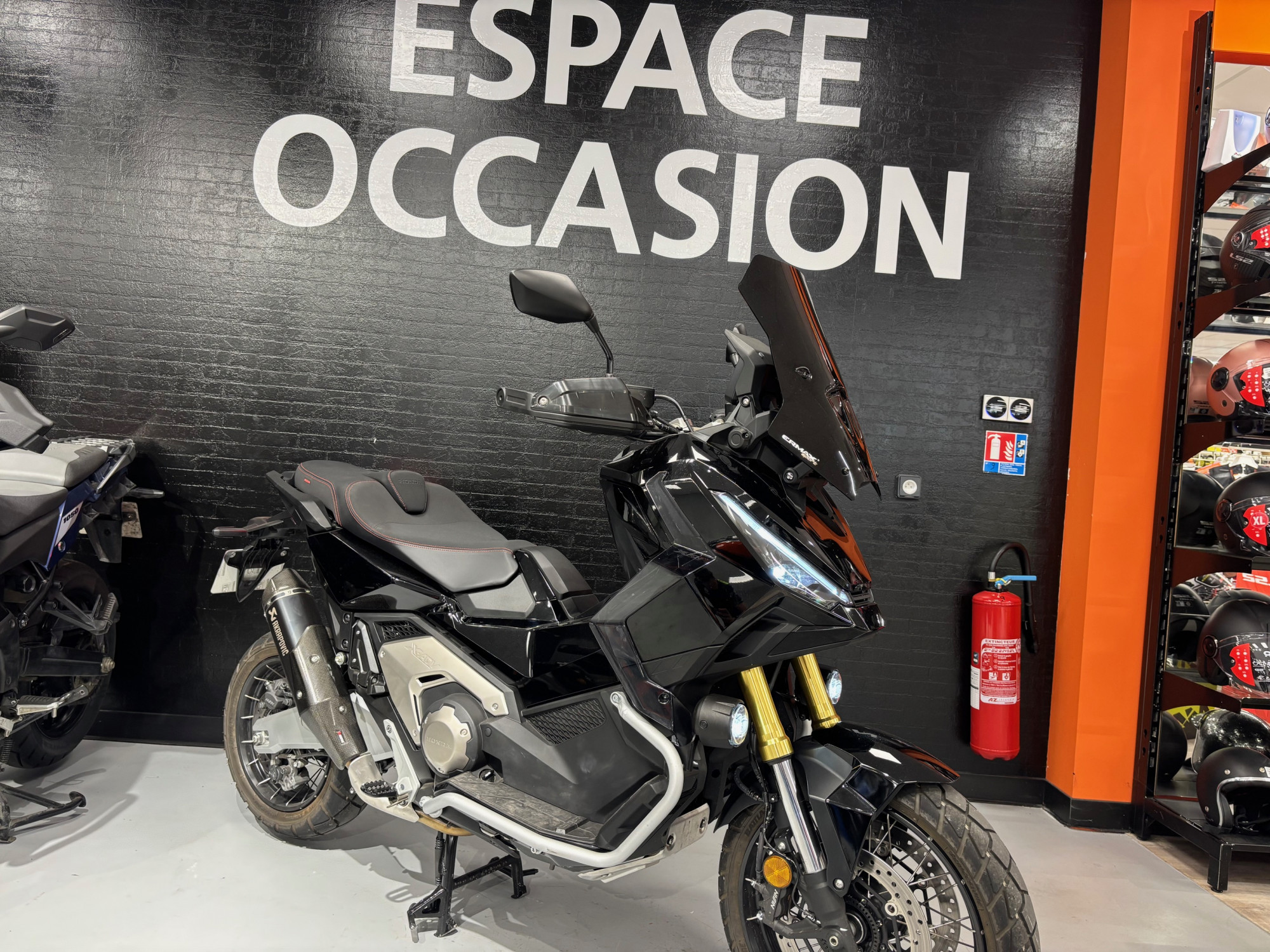 HONDA X-ADV