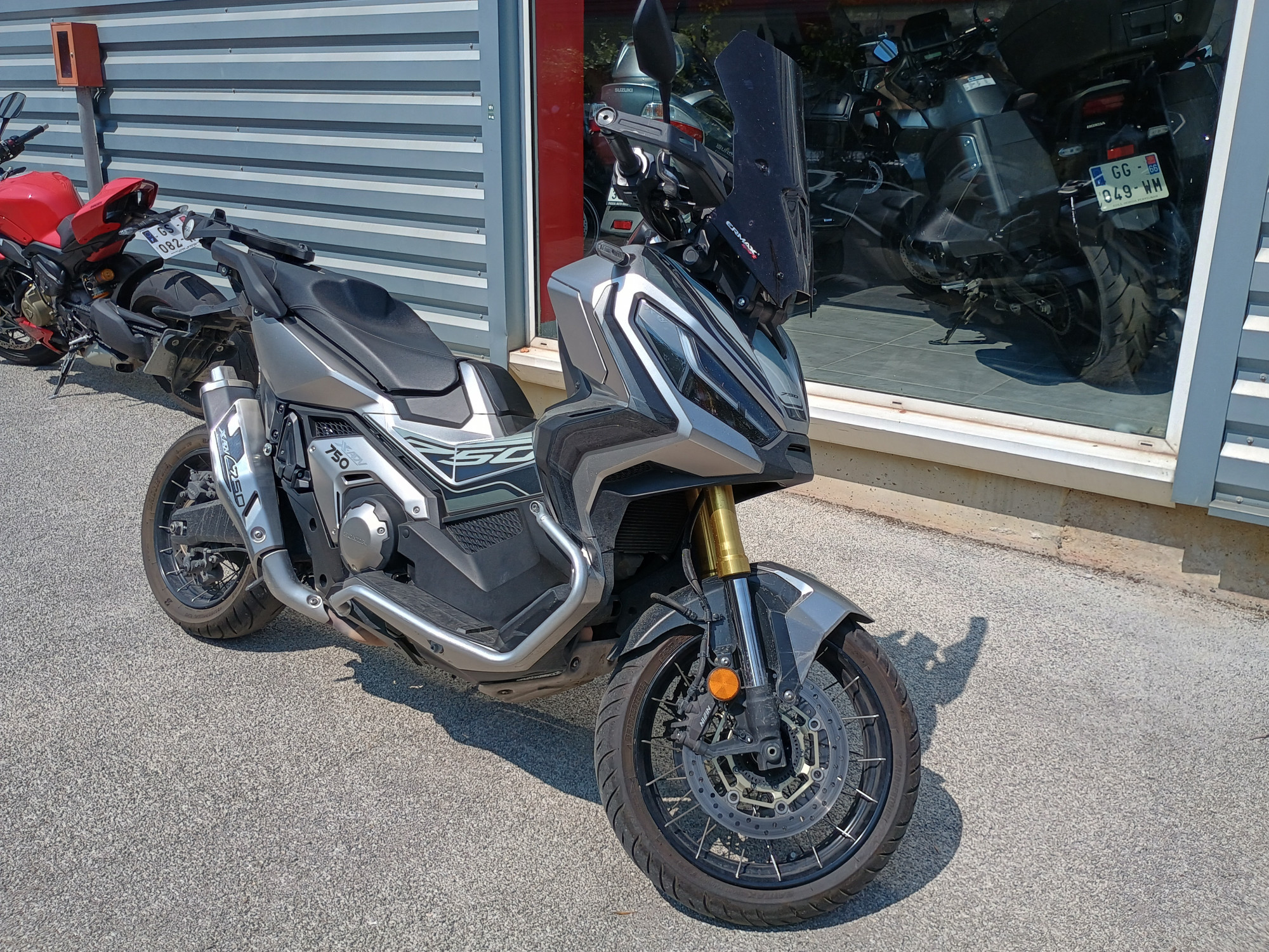HONDA X-ADV