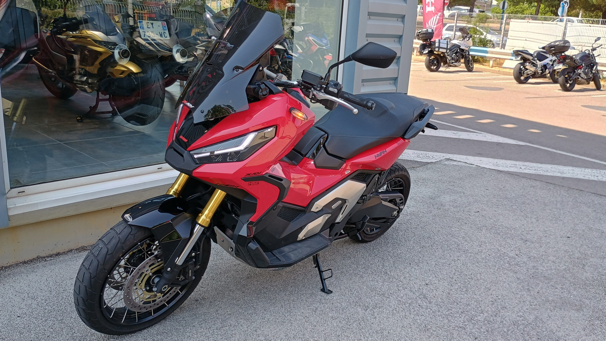 HONDA X-ADV
