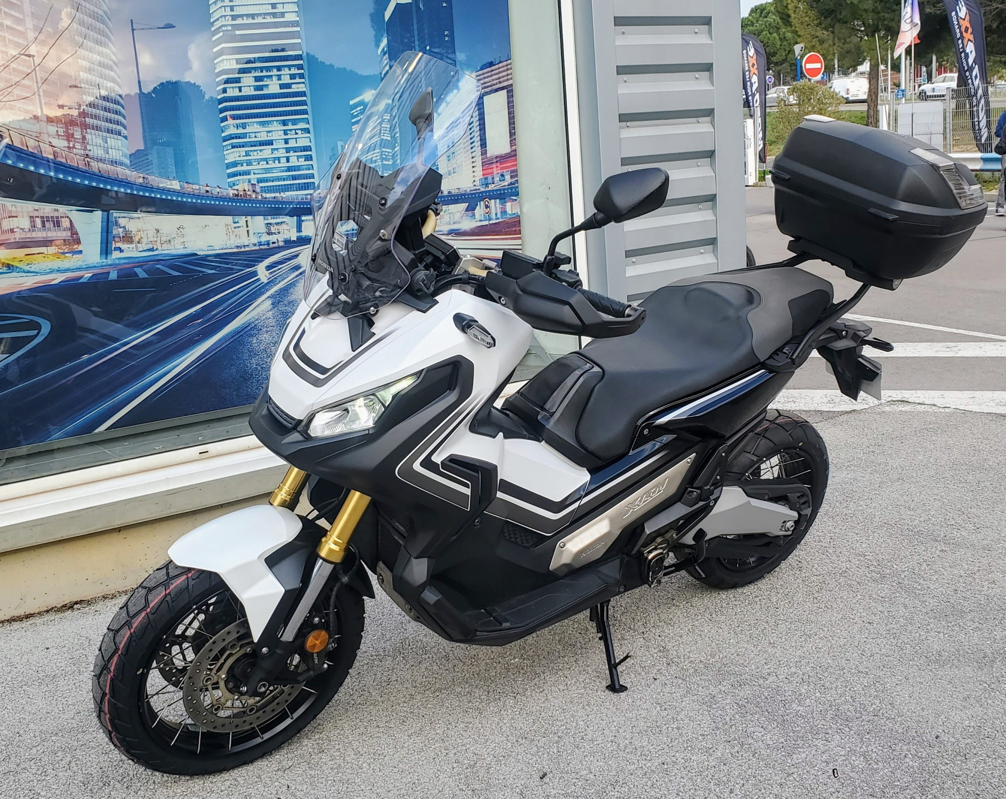 HONDA X-ADV