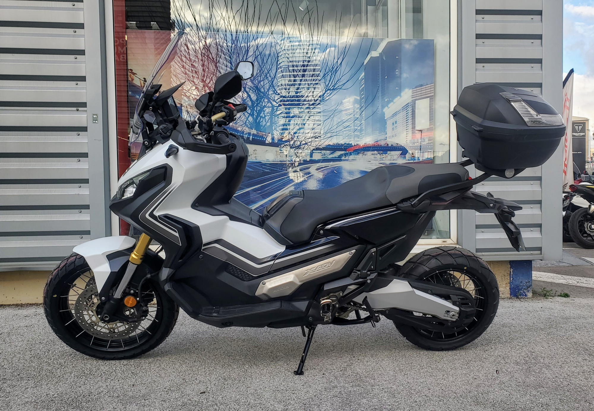 HONDA X-ADV