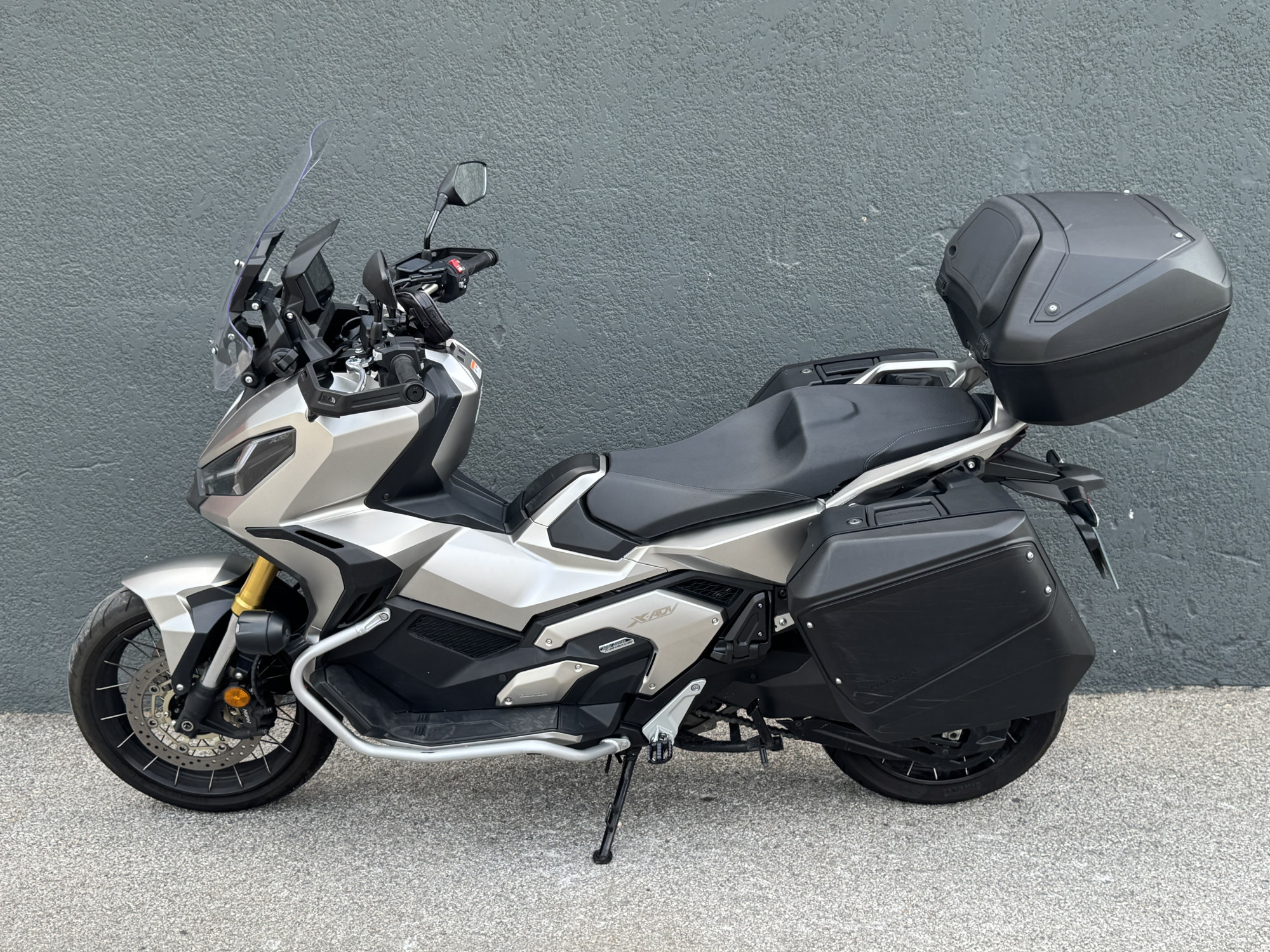 HONDA X-ADV