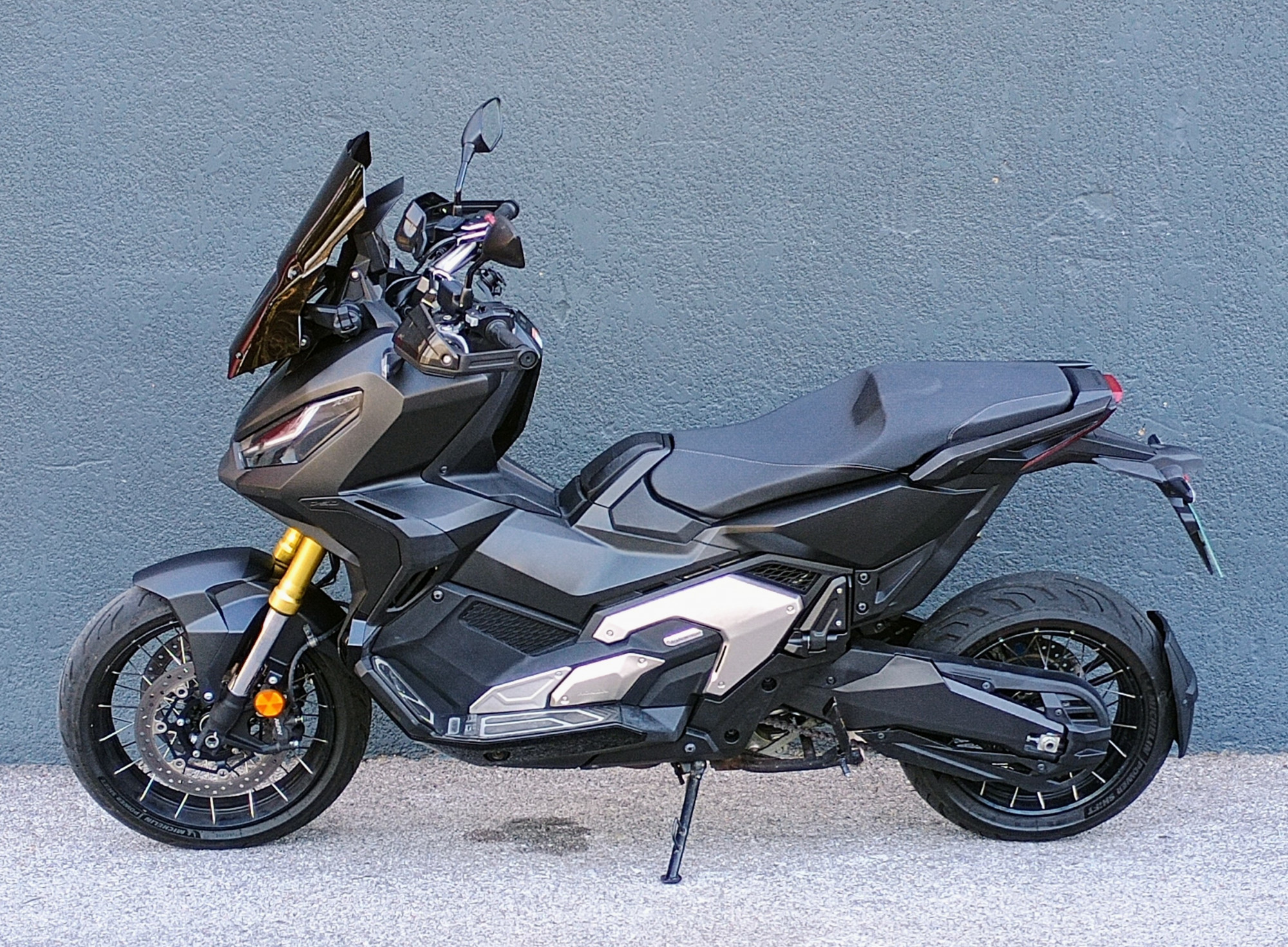 HONDA X-ADV