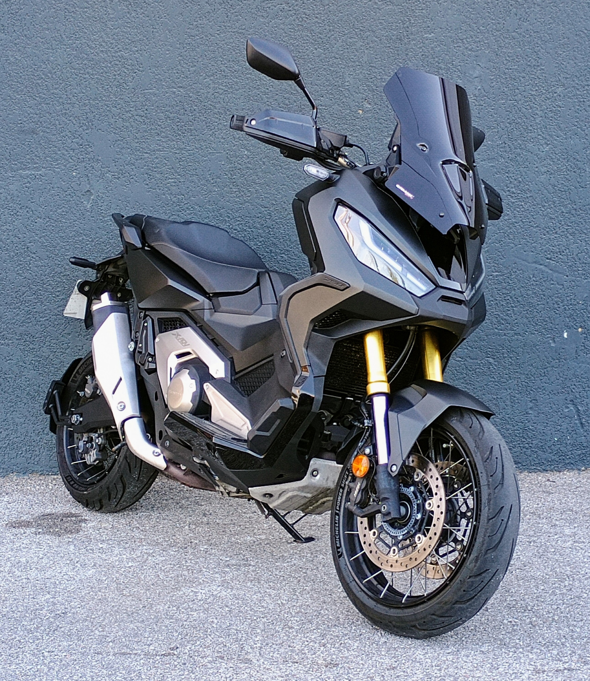 HONDA X-ADV