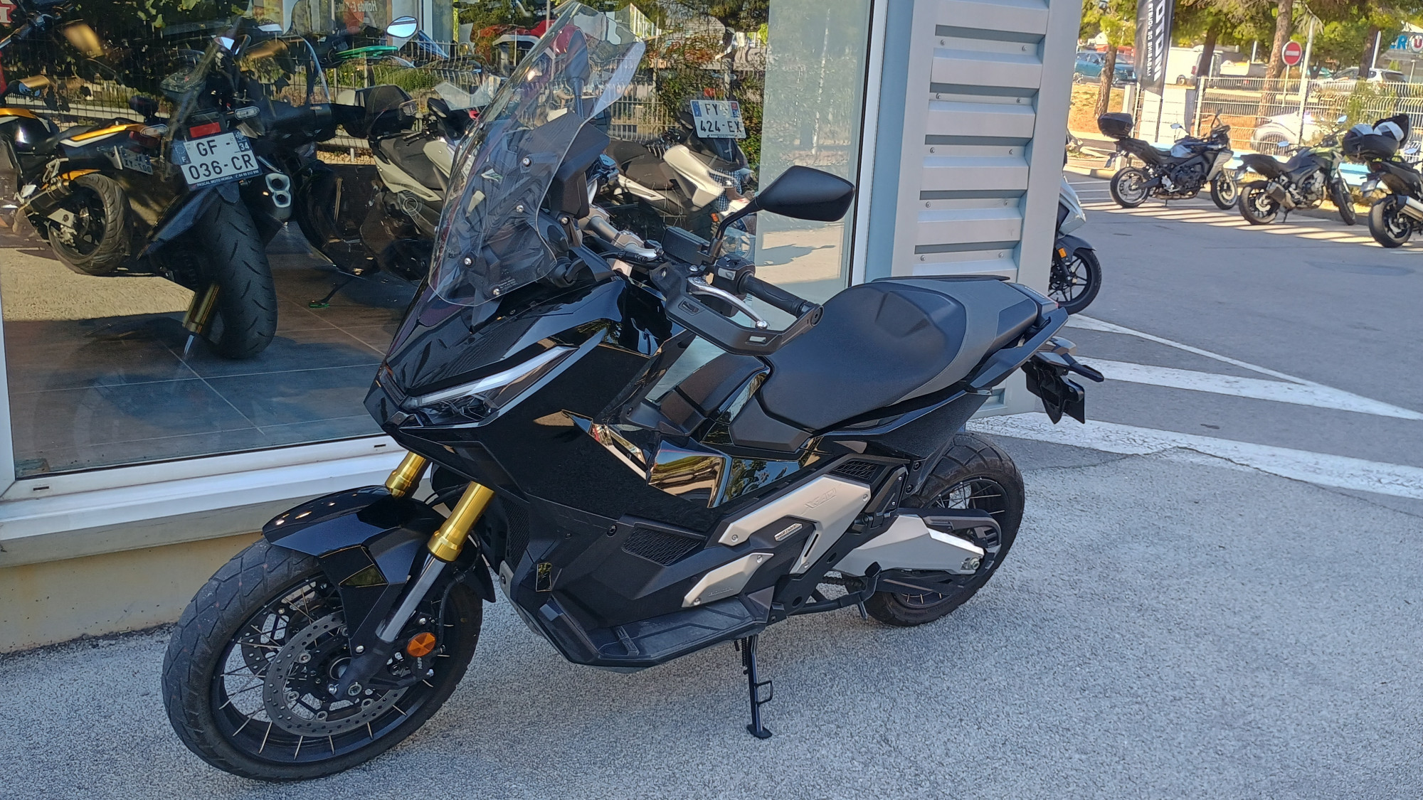 HONDA X-ADV