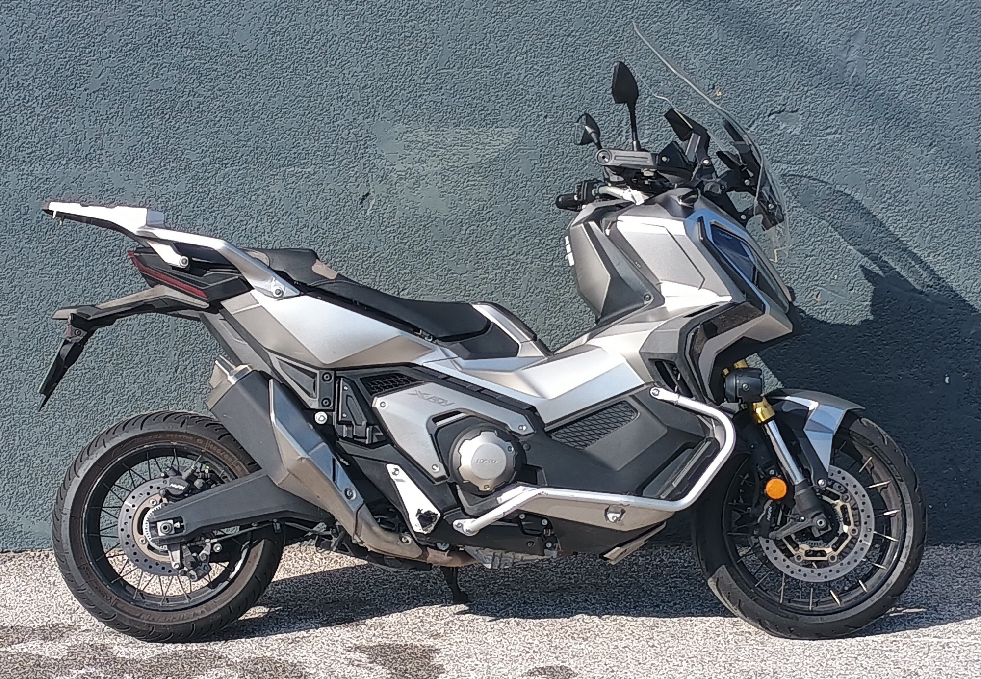 HONDA X-ADV