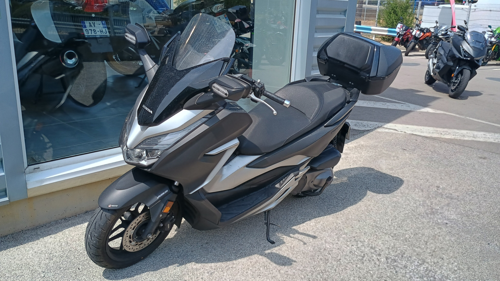HONDA NSS FORZA 300