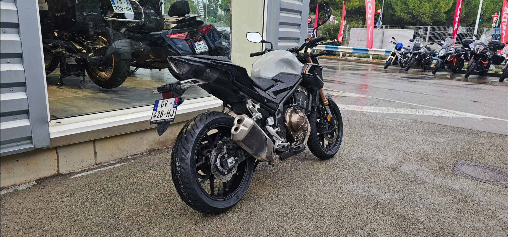 HONDA CB 500 F