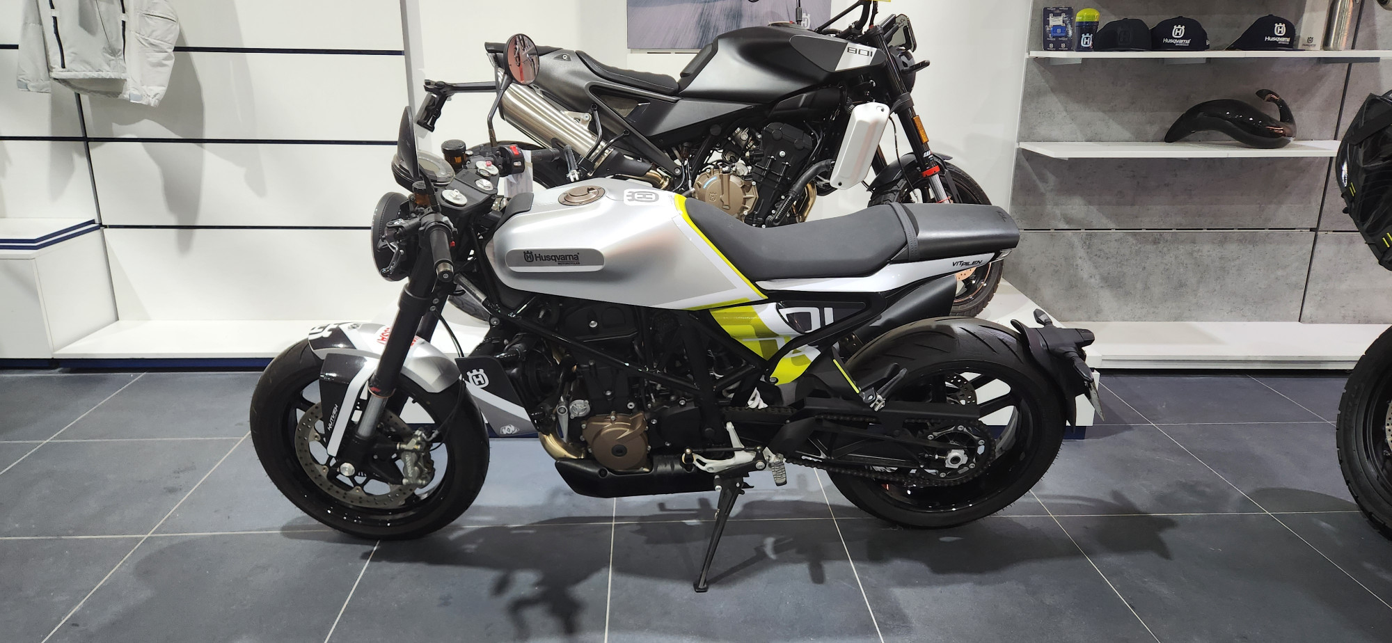 HUSQVARNA 701 VITPILEN