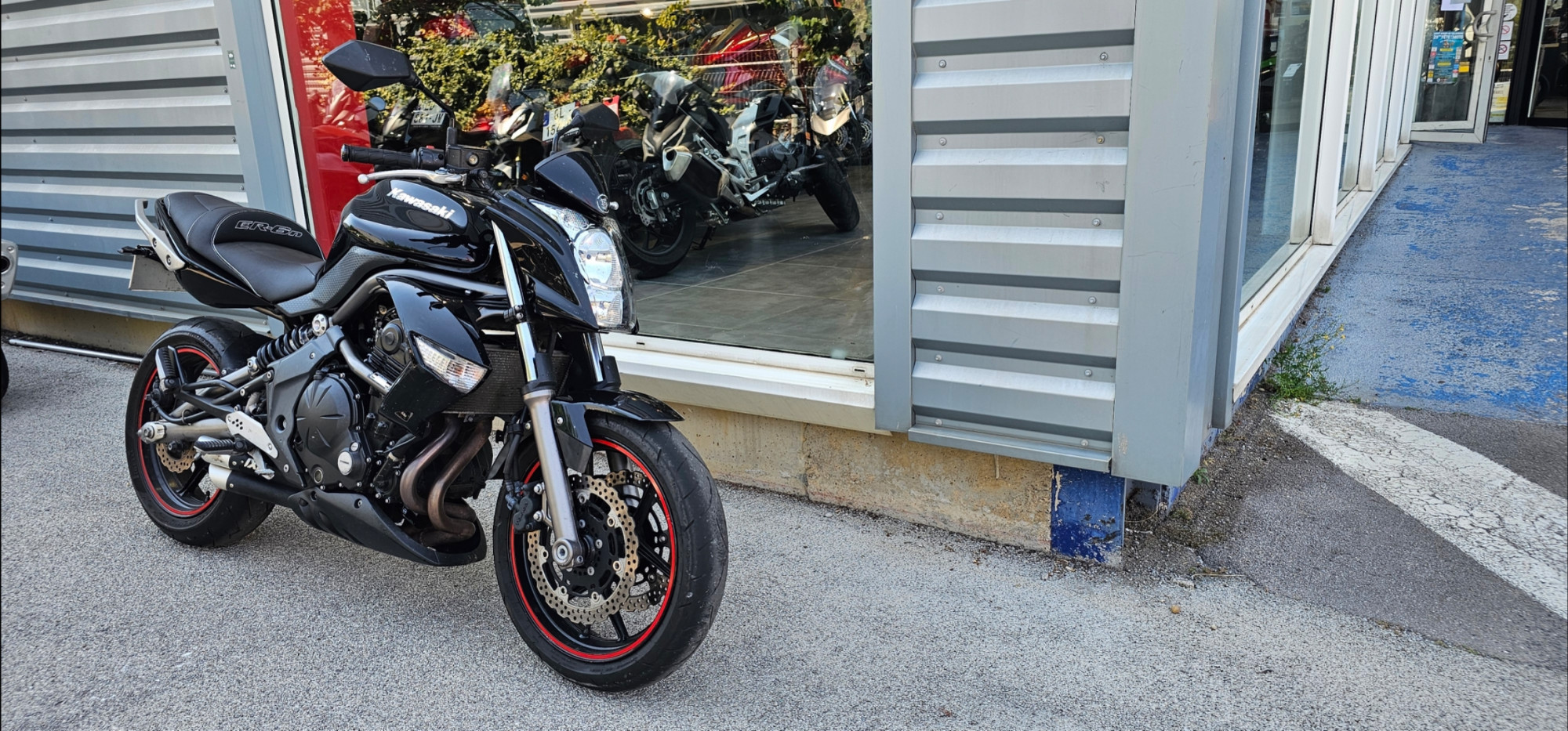 KAWASAKI ER-6 (47.5CV)