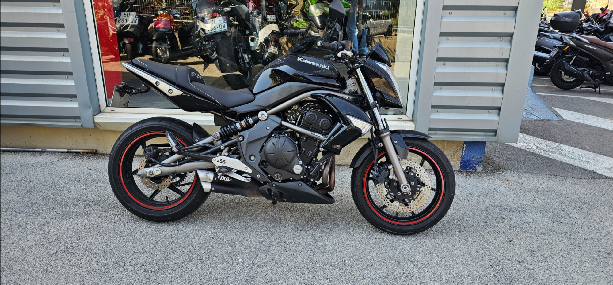 KAWASAKI ER-6 (47.5CV)