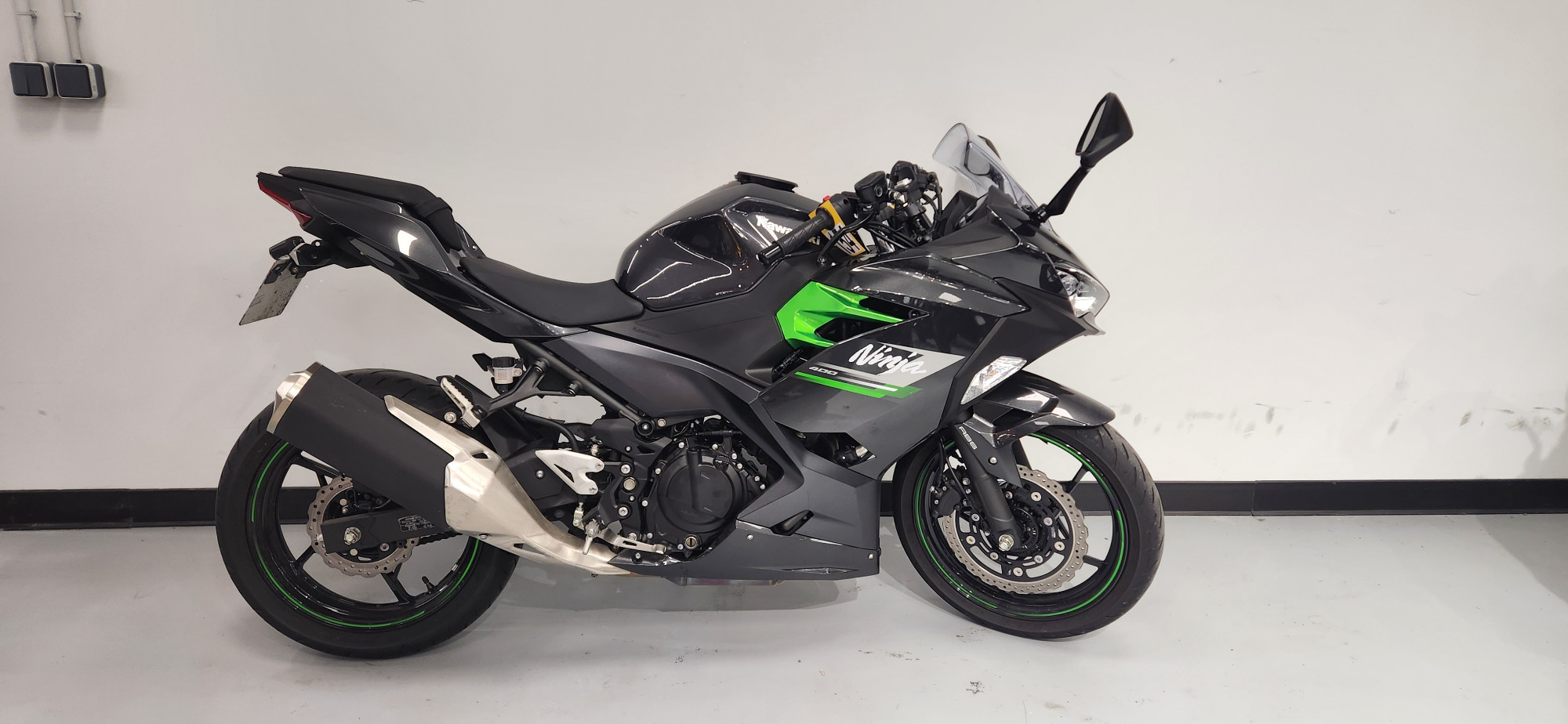 KAWASAKI NINJA 400