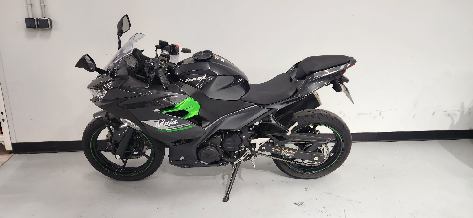 KAWASAKI NINJA 400