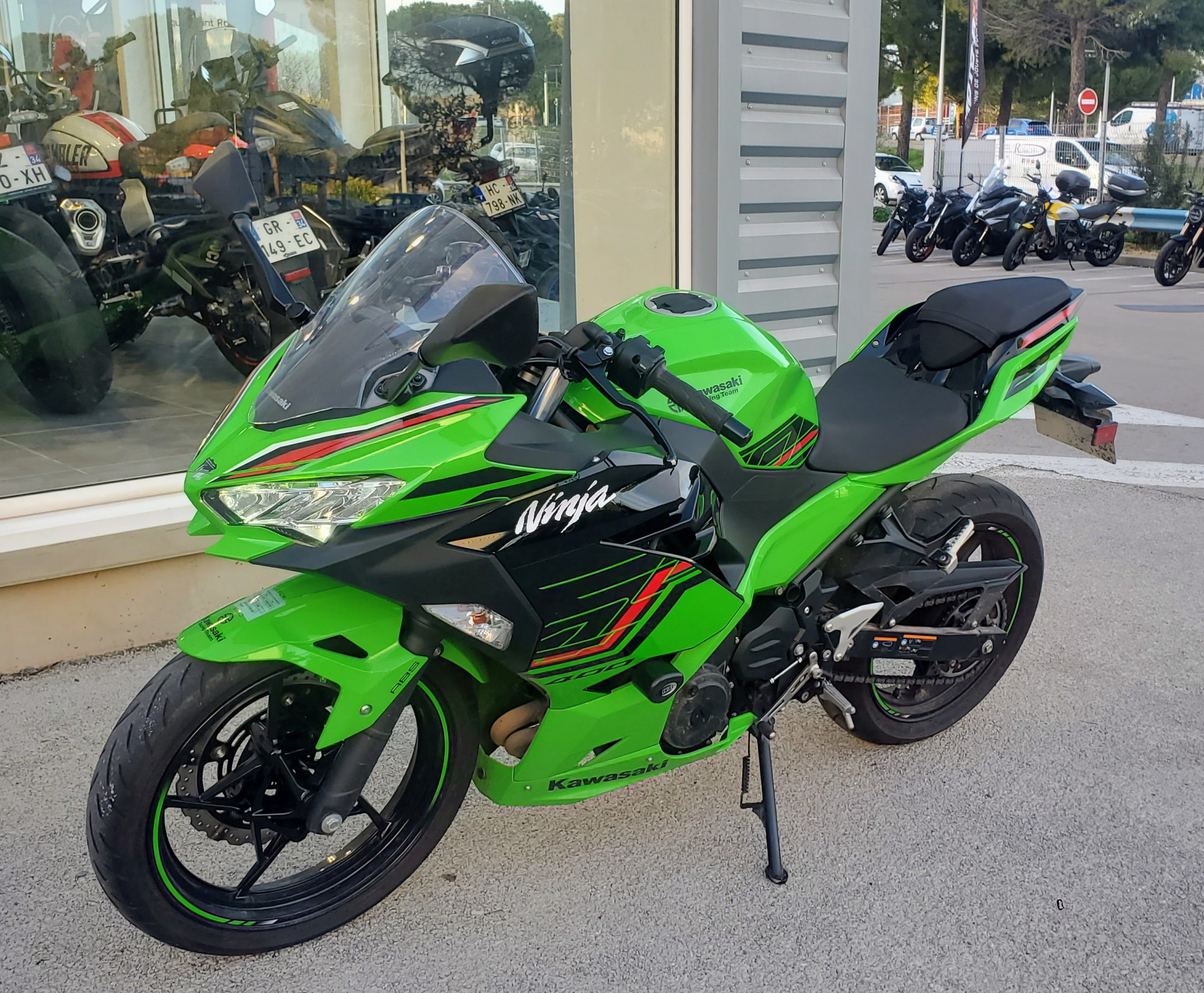 KAWASAKI NINJA 400