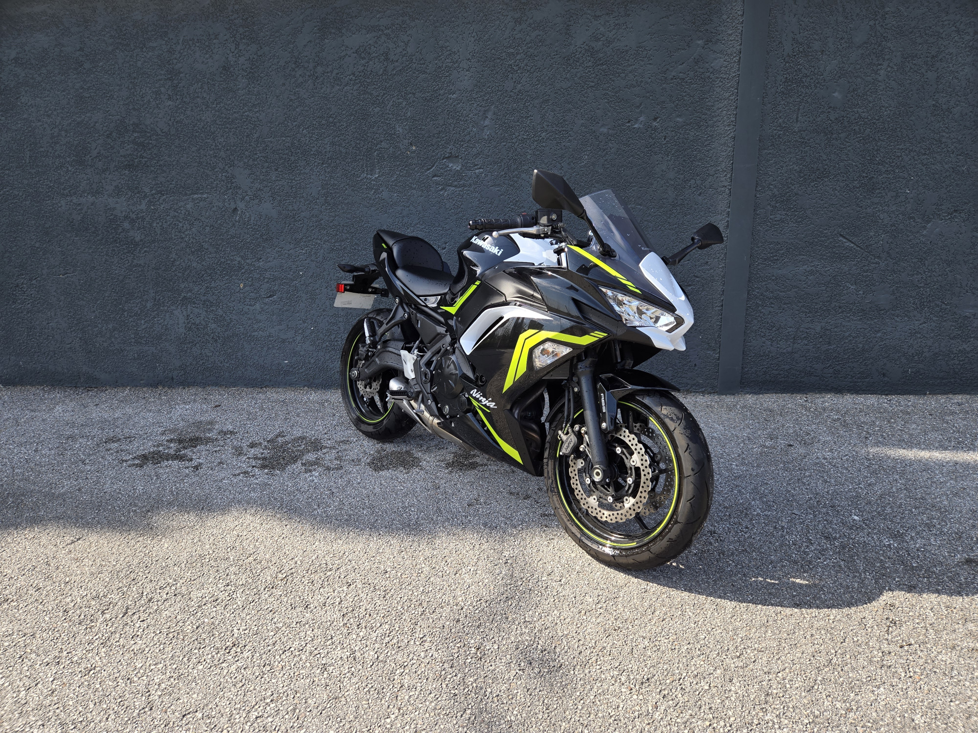 KAWASAKI NINJA 650