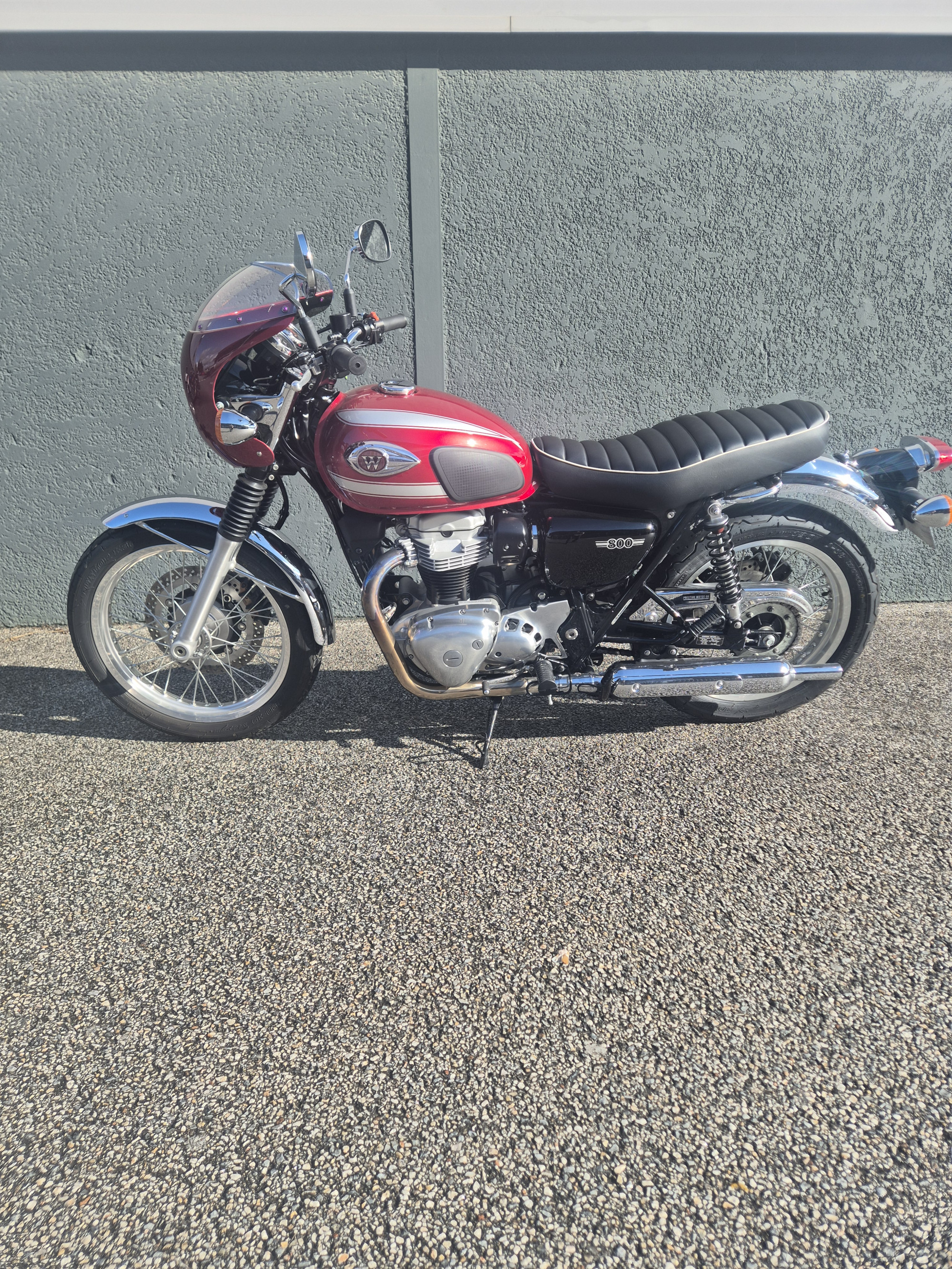 KAWASAKI W 800