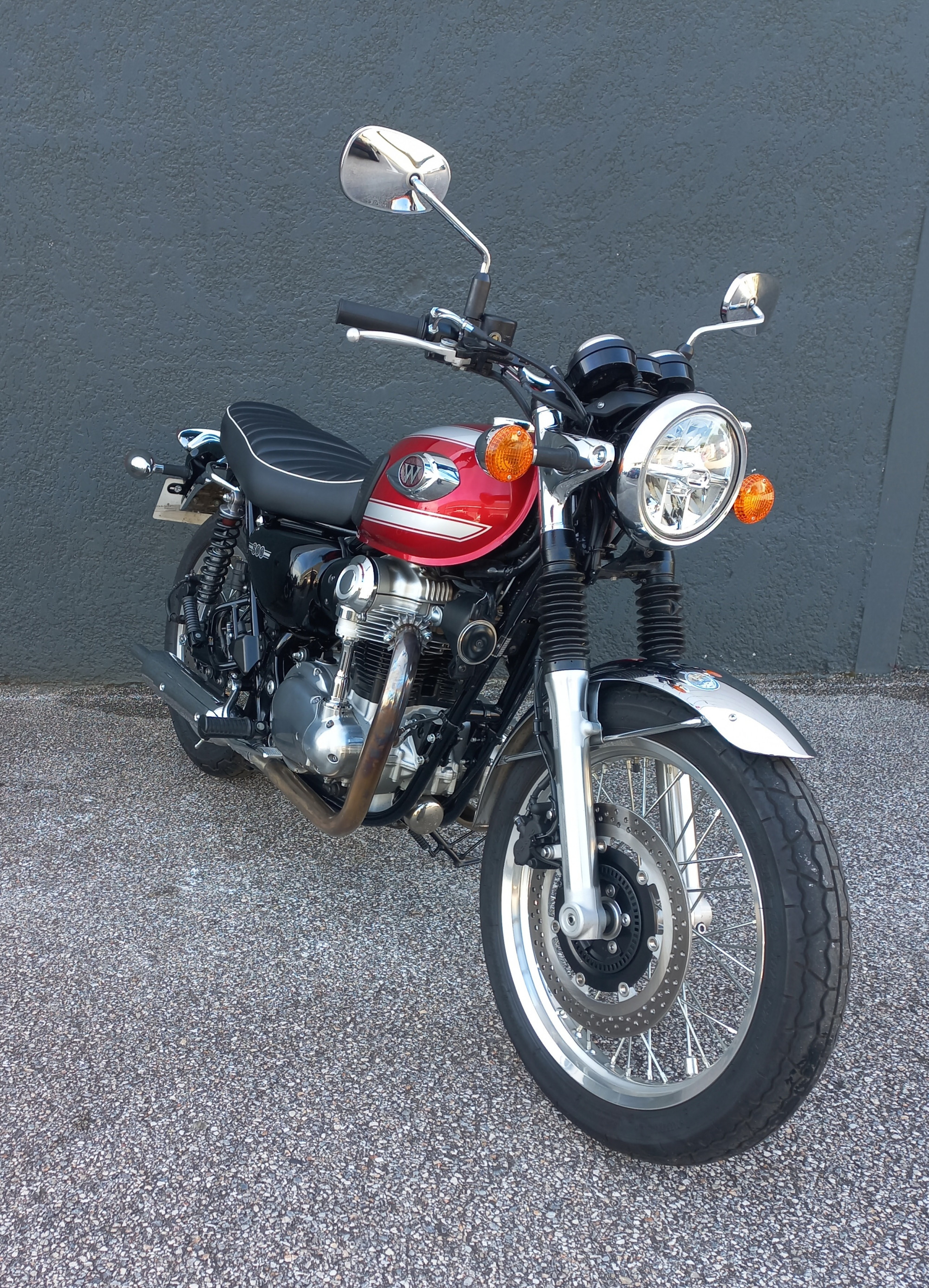 KAWASAKI W 800