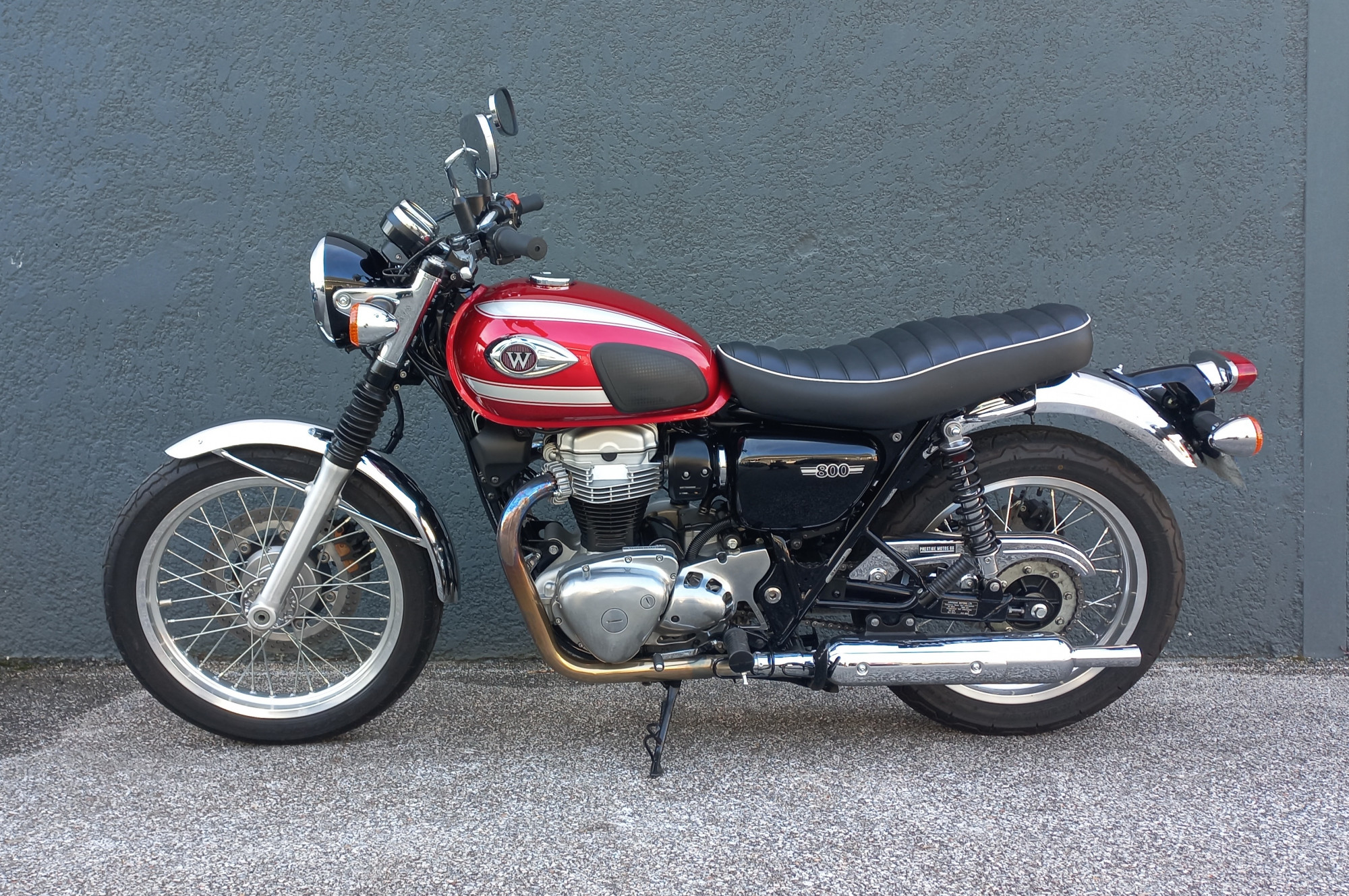 KAWASAKI W 800