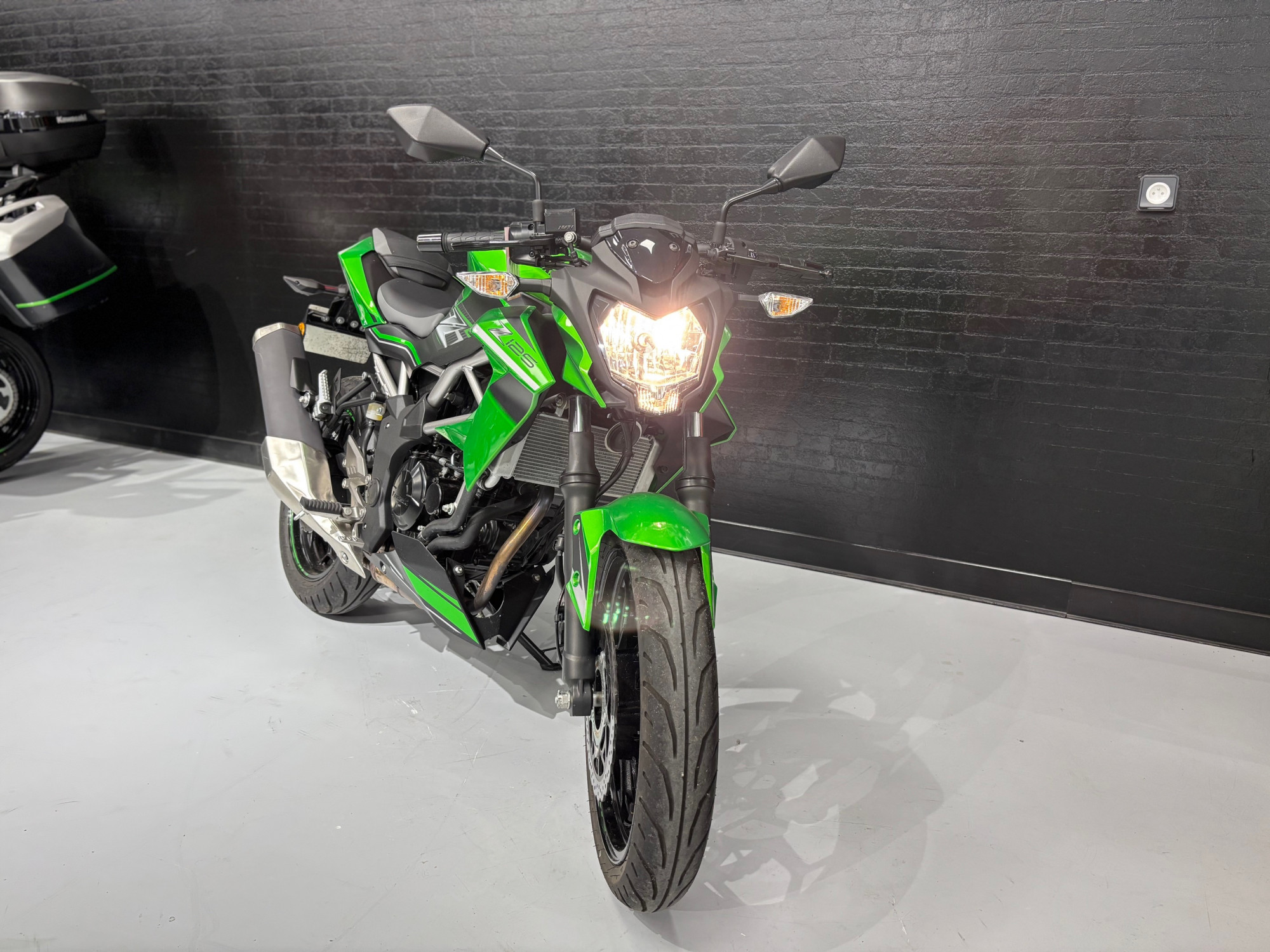KAWASAKI Z-125