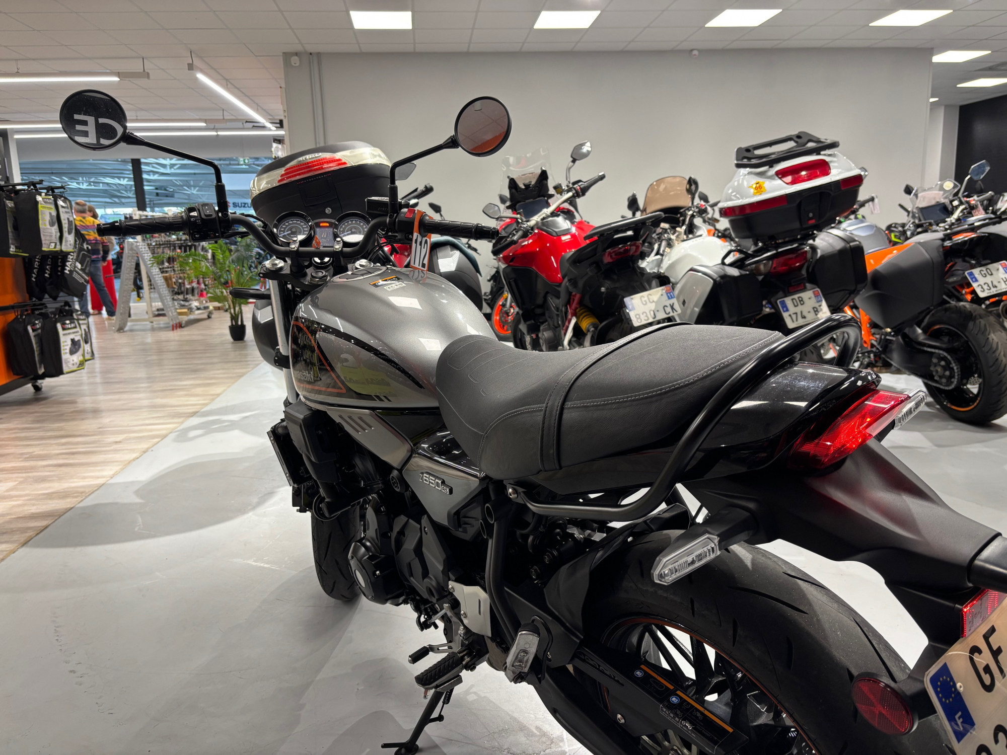 KAWASAKI Z 650