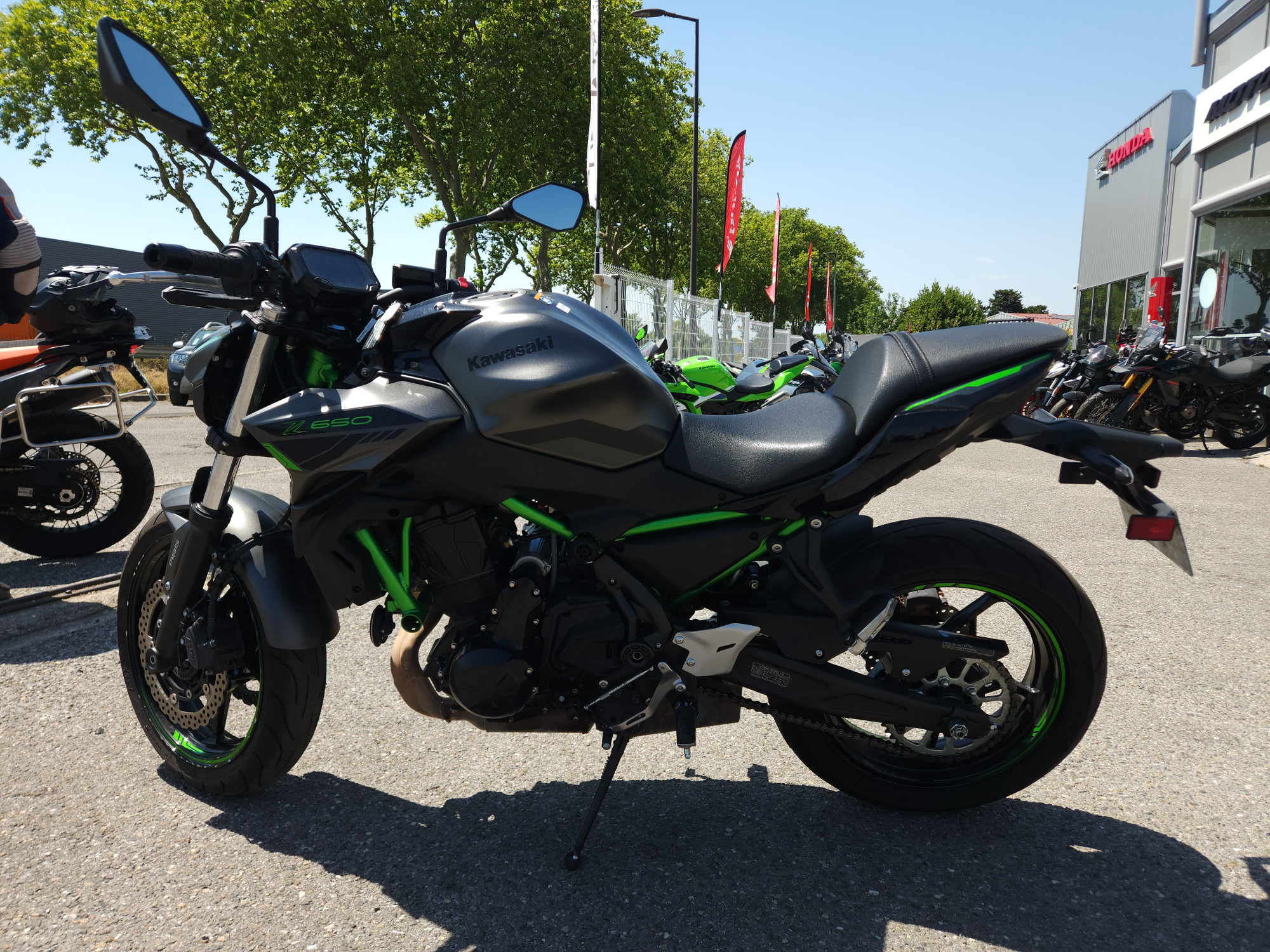 KAWASAKI Z 650