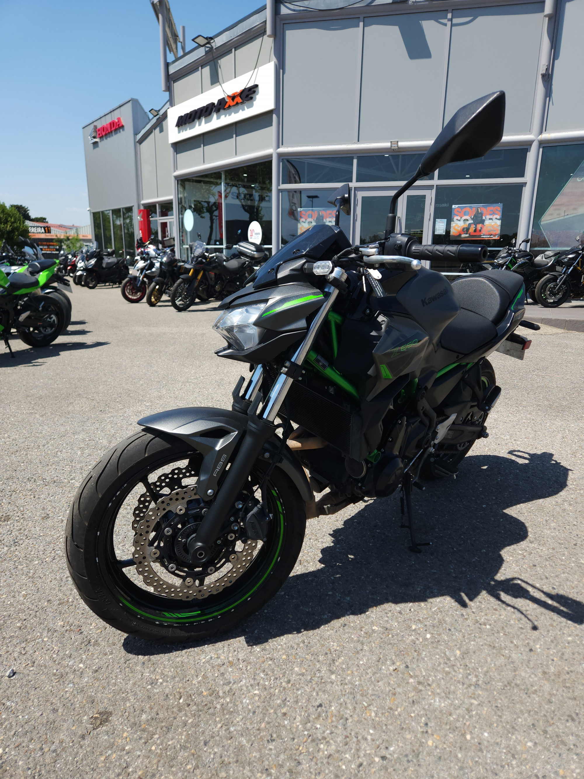 KAWASAKI Z 650