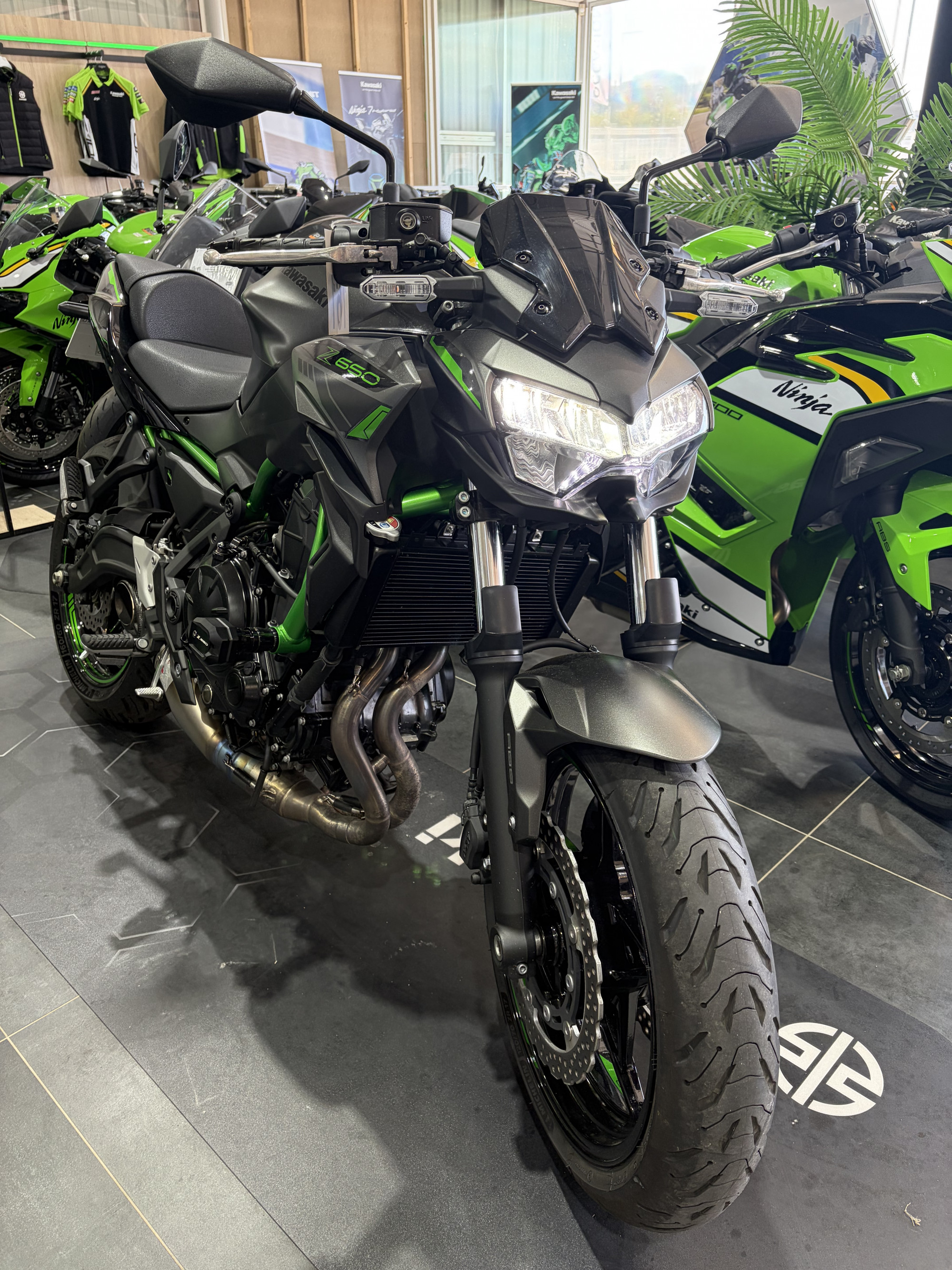 KAWASAKI Z 650