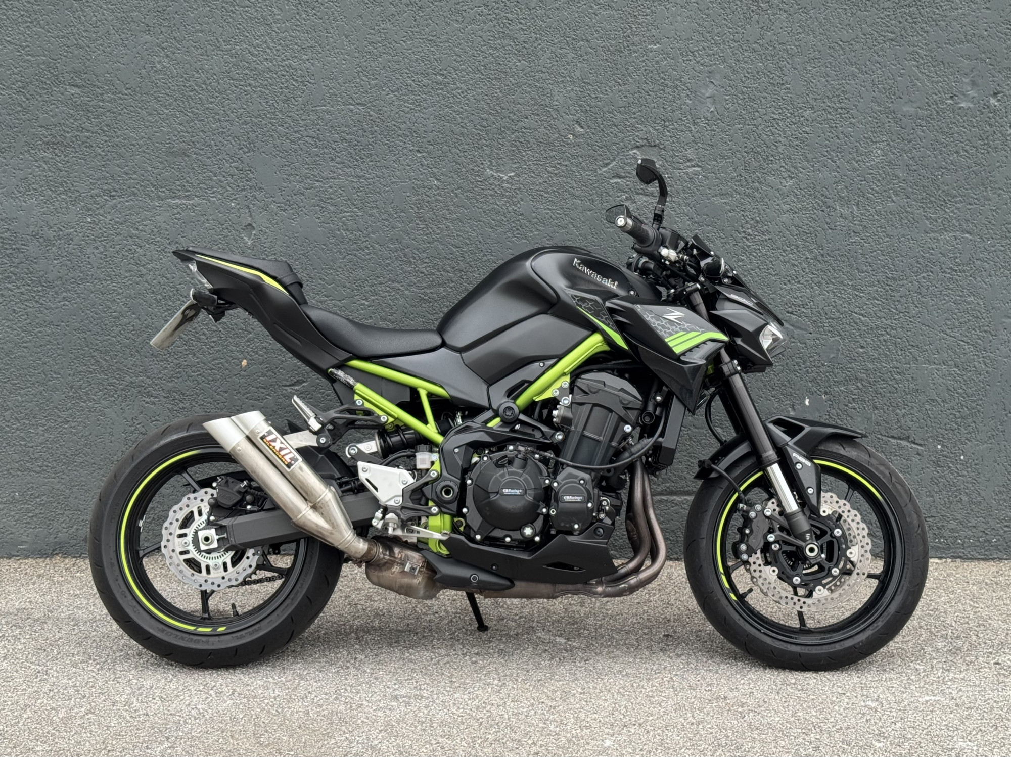 KAWASAKI Z 900