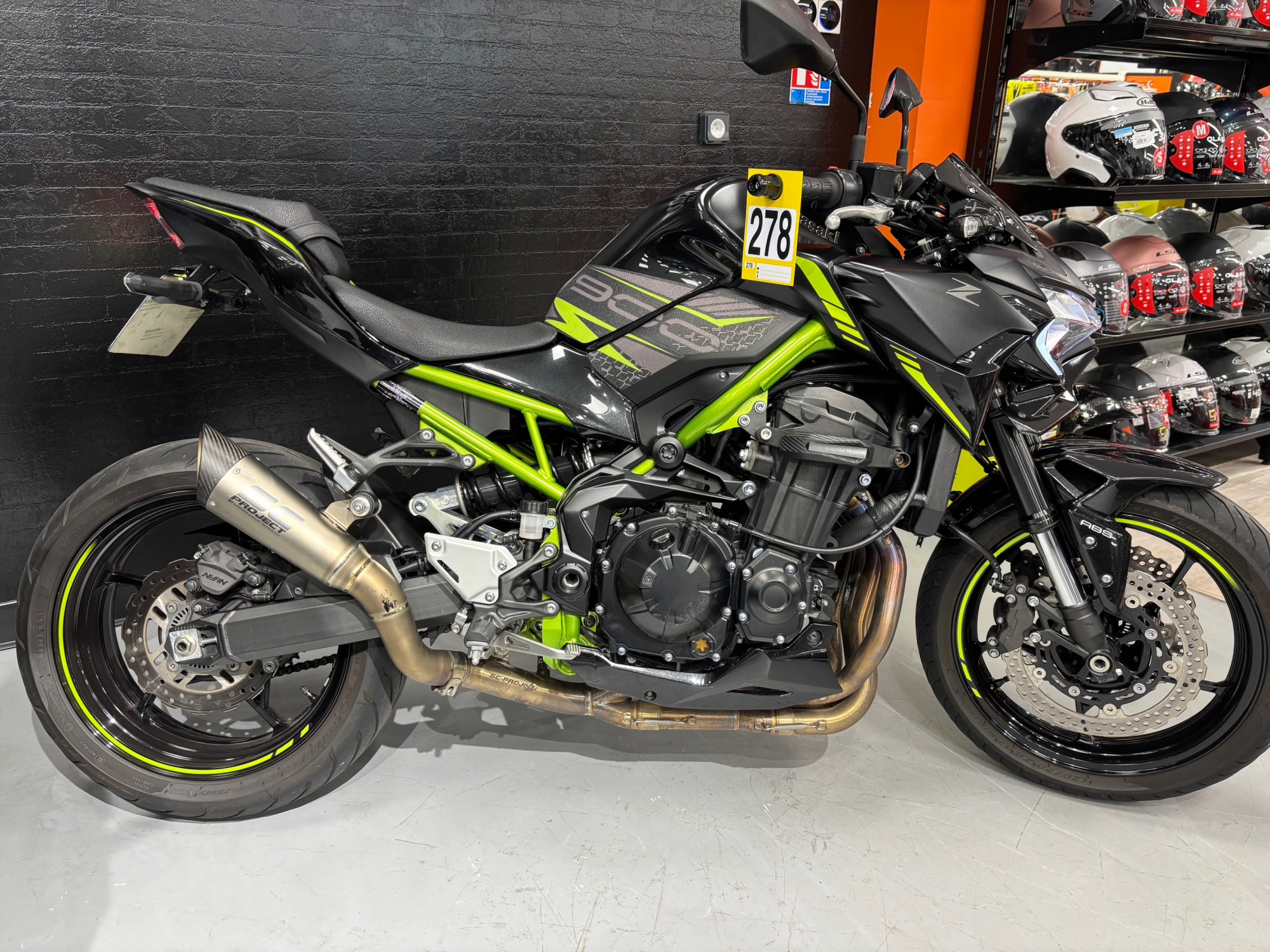 KAWASAKI Z 900