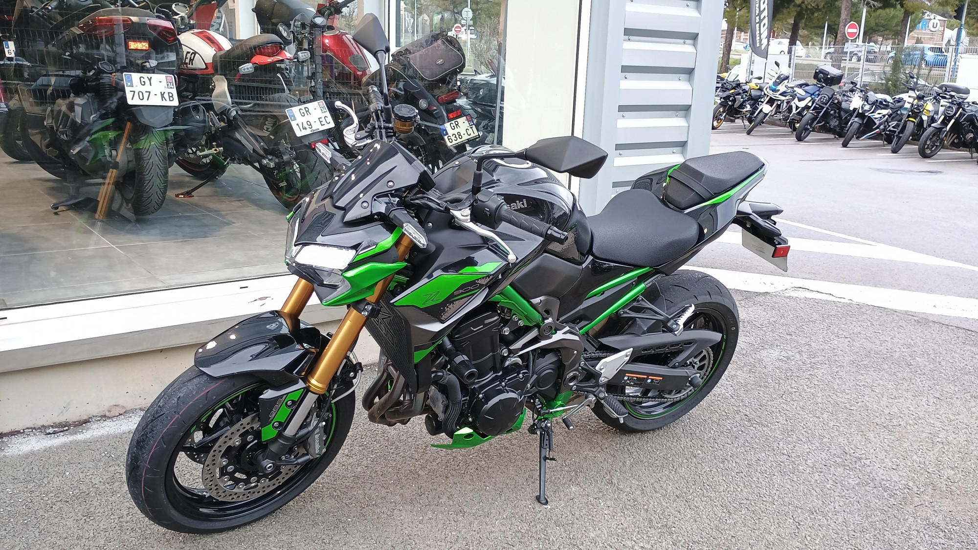 KAWASAKI Z900 SE